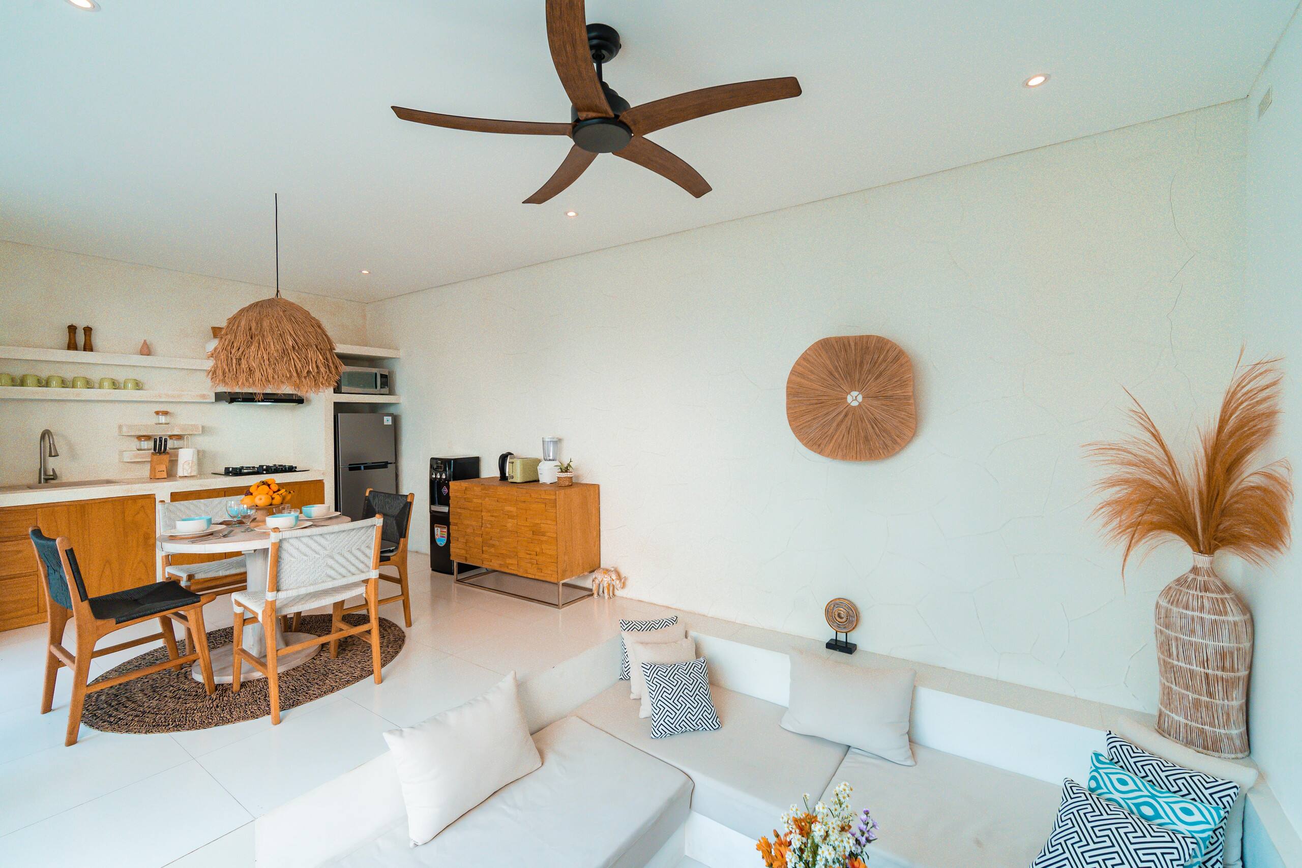 Romantic Designer Villa in Canggu, Bali 11