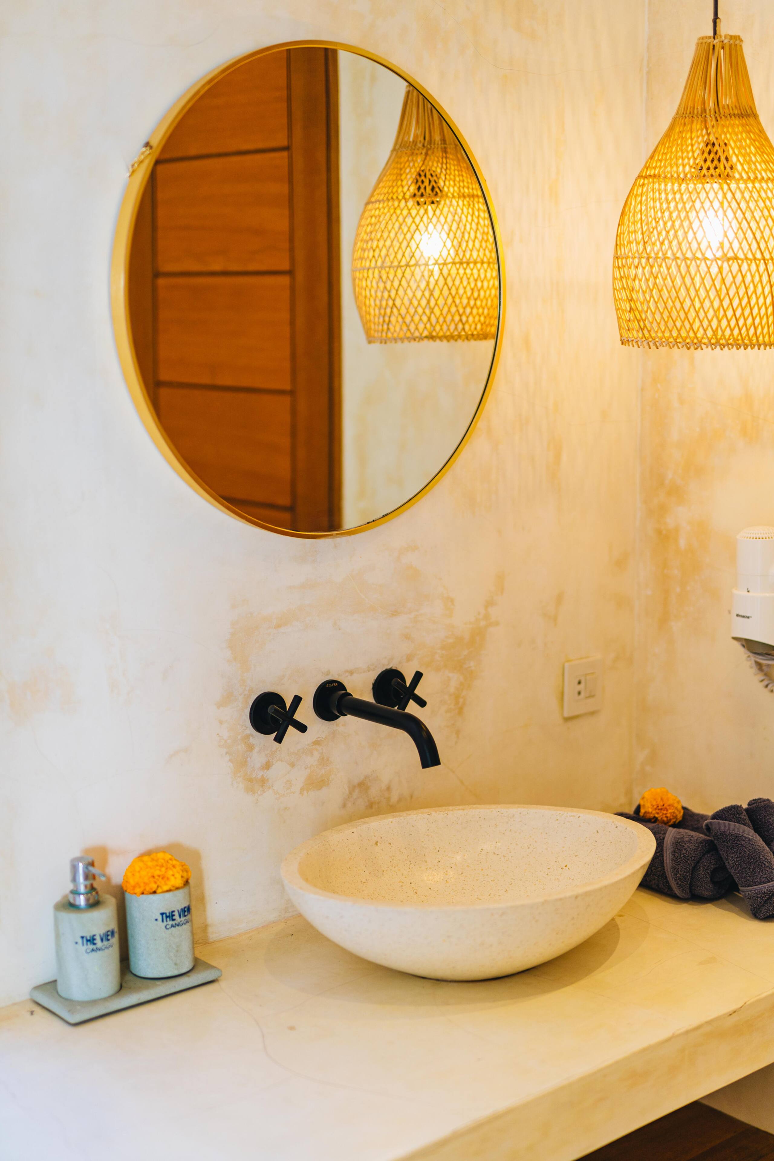 Romantic Designer Villa in Canggu, Bali 37