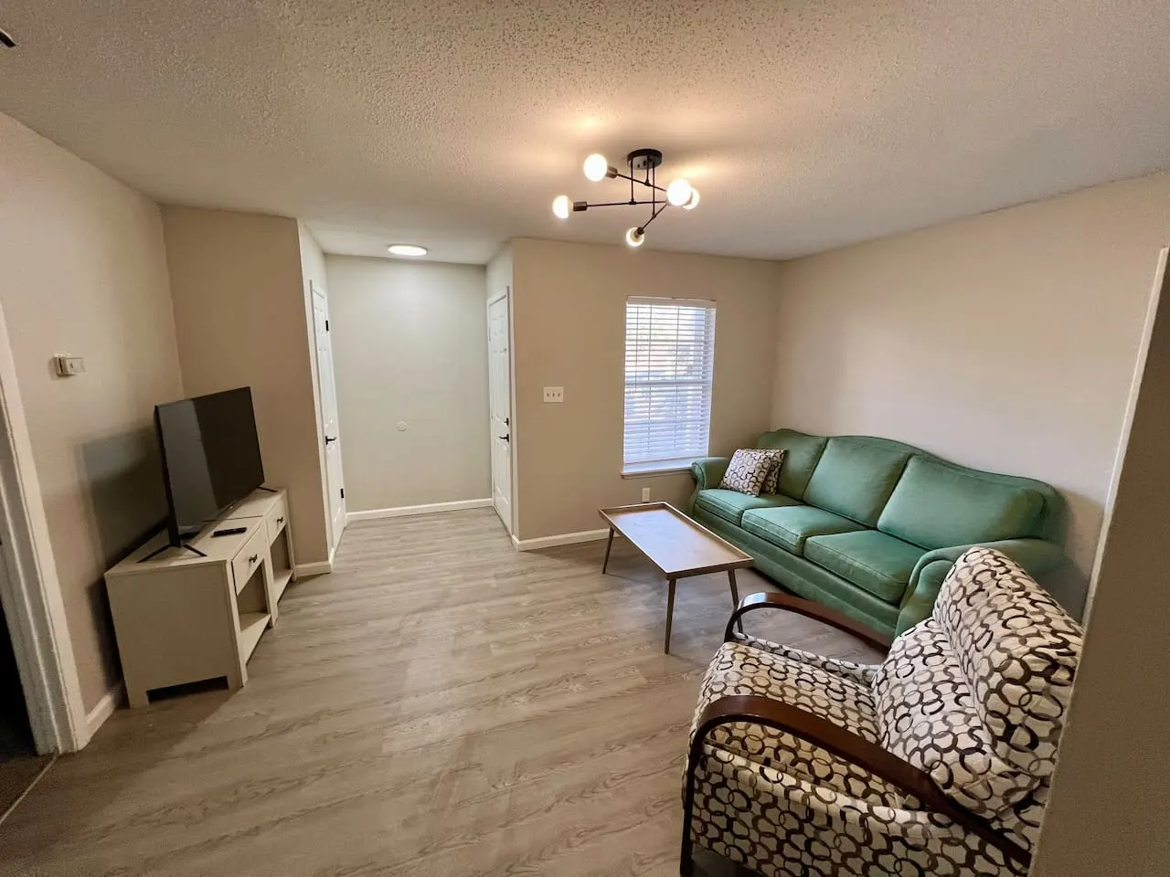 2 Bedroom 2 Bath - Broad on the Green