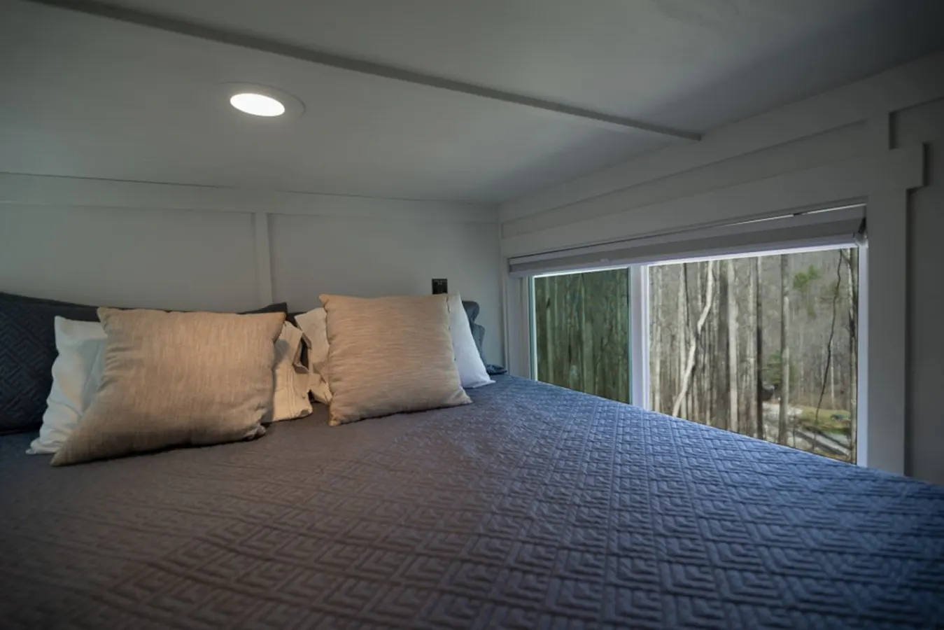 Peaceful Hideaway Sauna, Fireplace, Fenced Yard 15