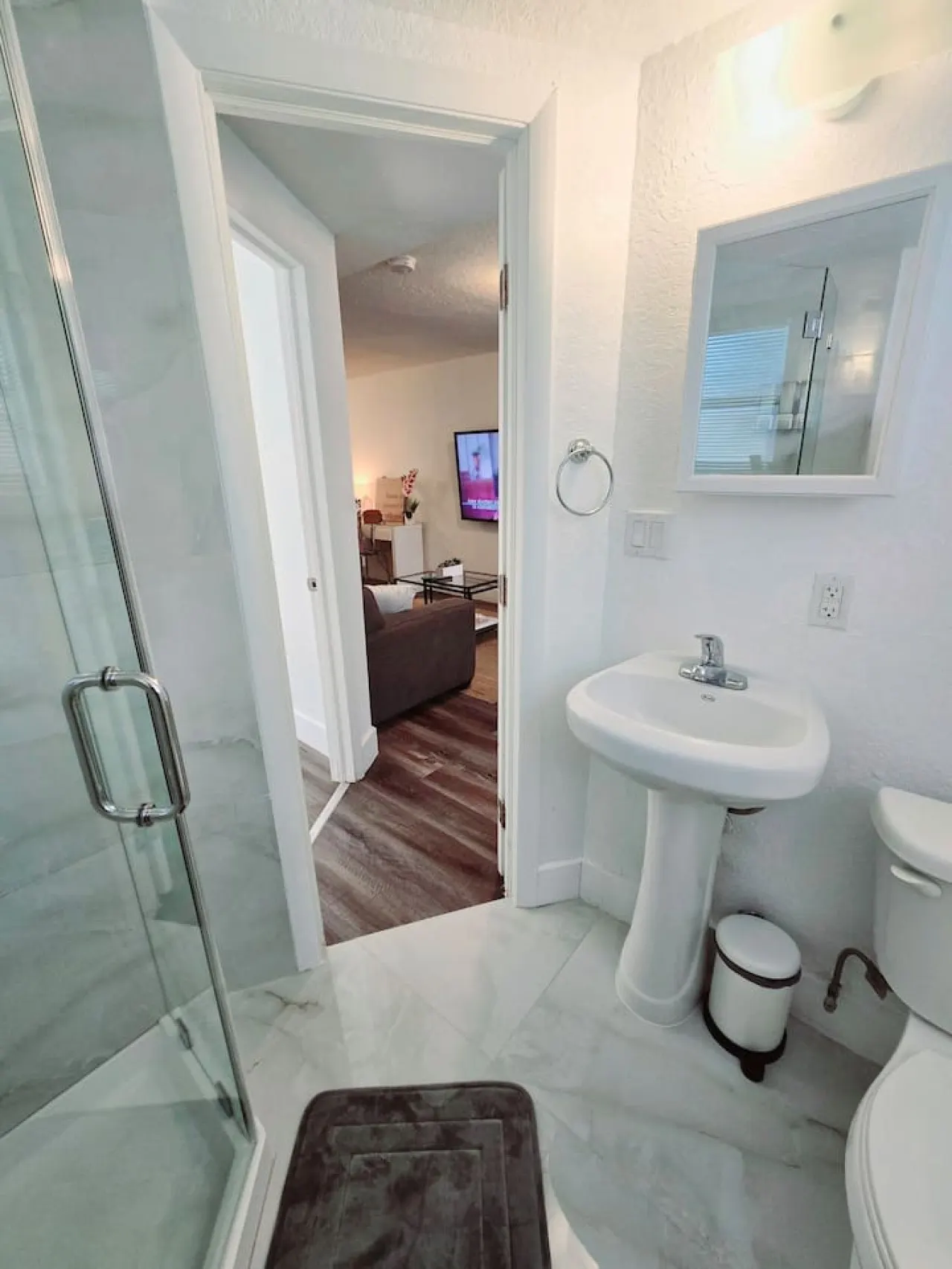 Stylish Miami 1BR - King Bed 14
