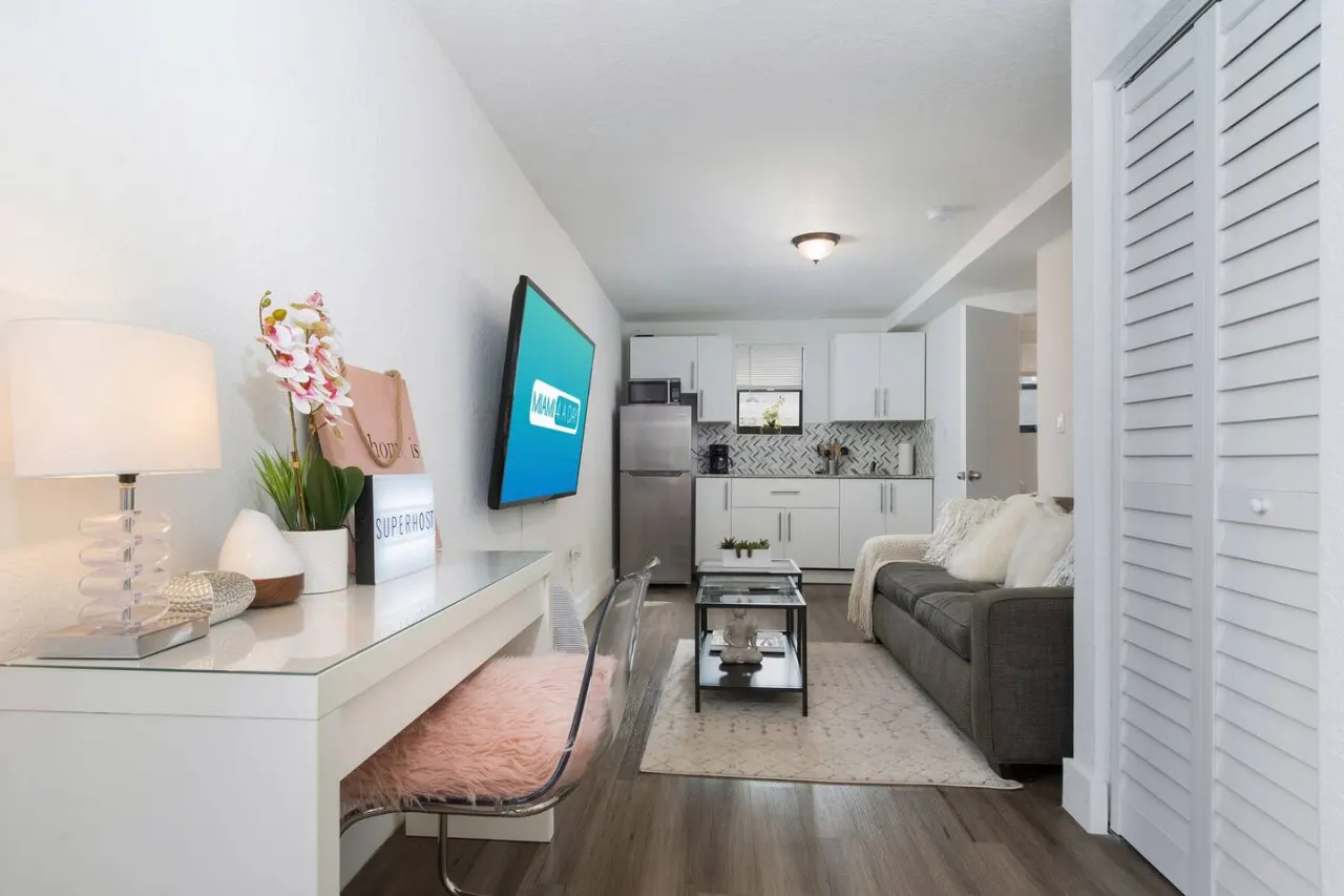 Stylish Miami 1BR - King Bed 15