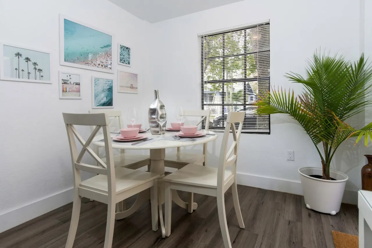 Stylish Miami 1BR - King Bed 20