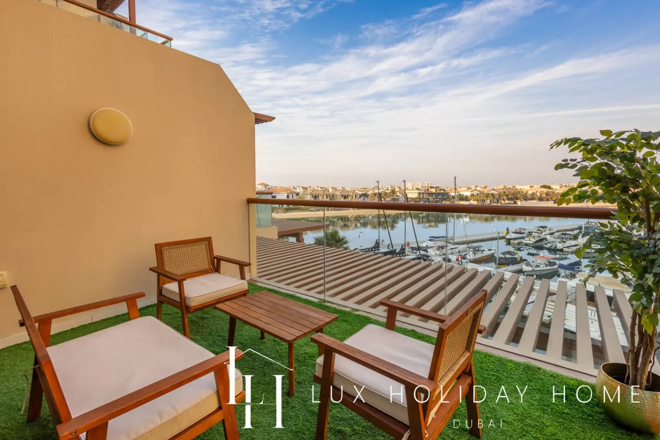 LUX The Palm Sea View Studio 6