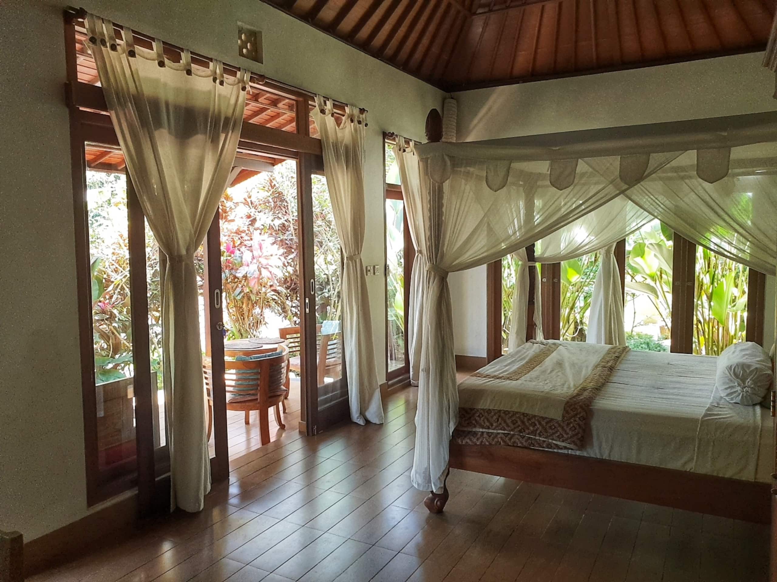 Secluded Jungle Villa #1