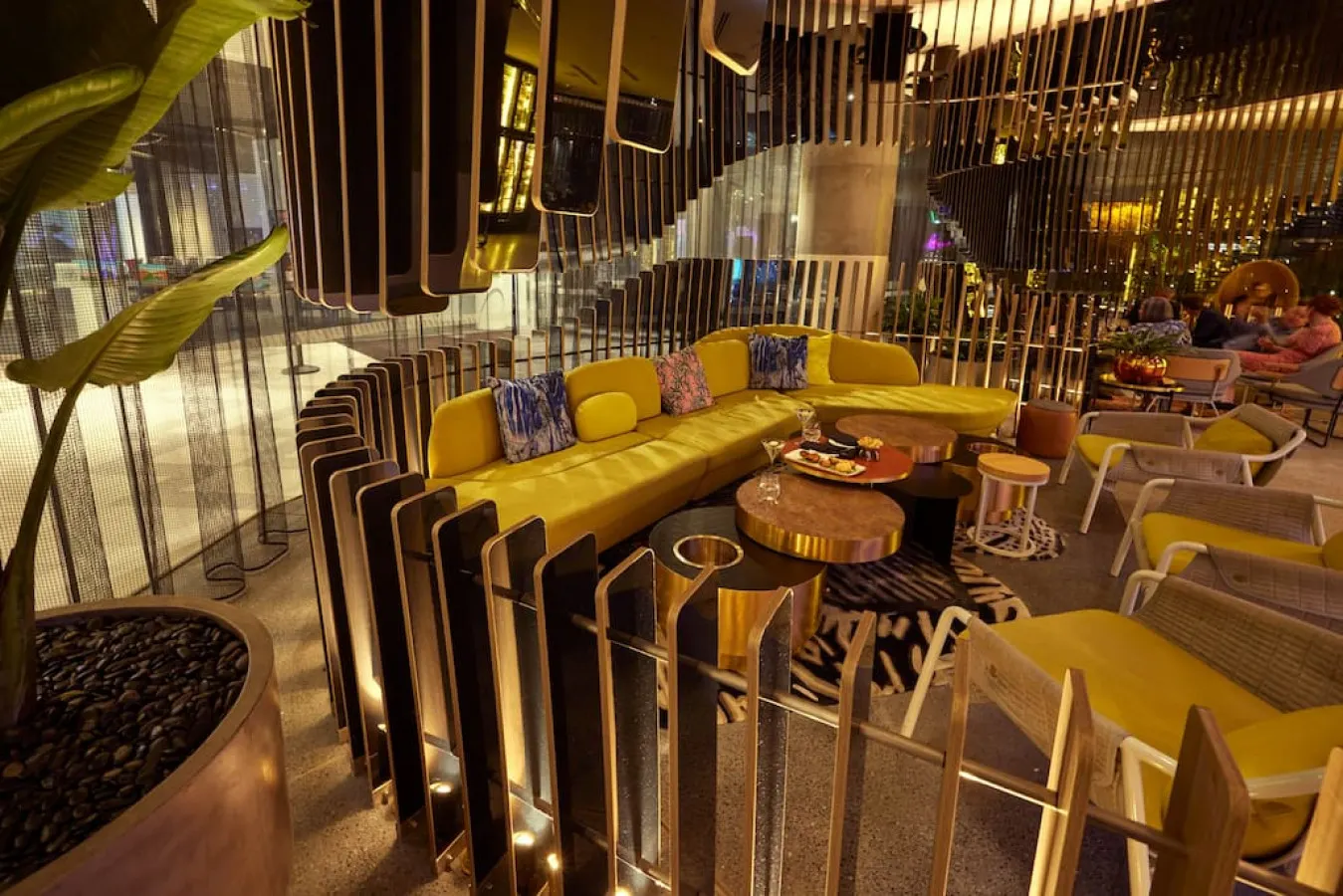 CBD Luxury River View 1Bed Apt The One 18