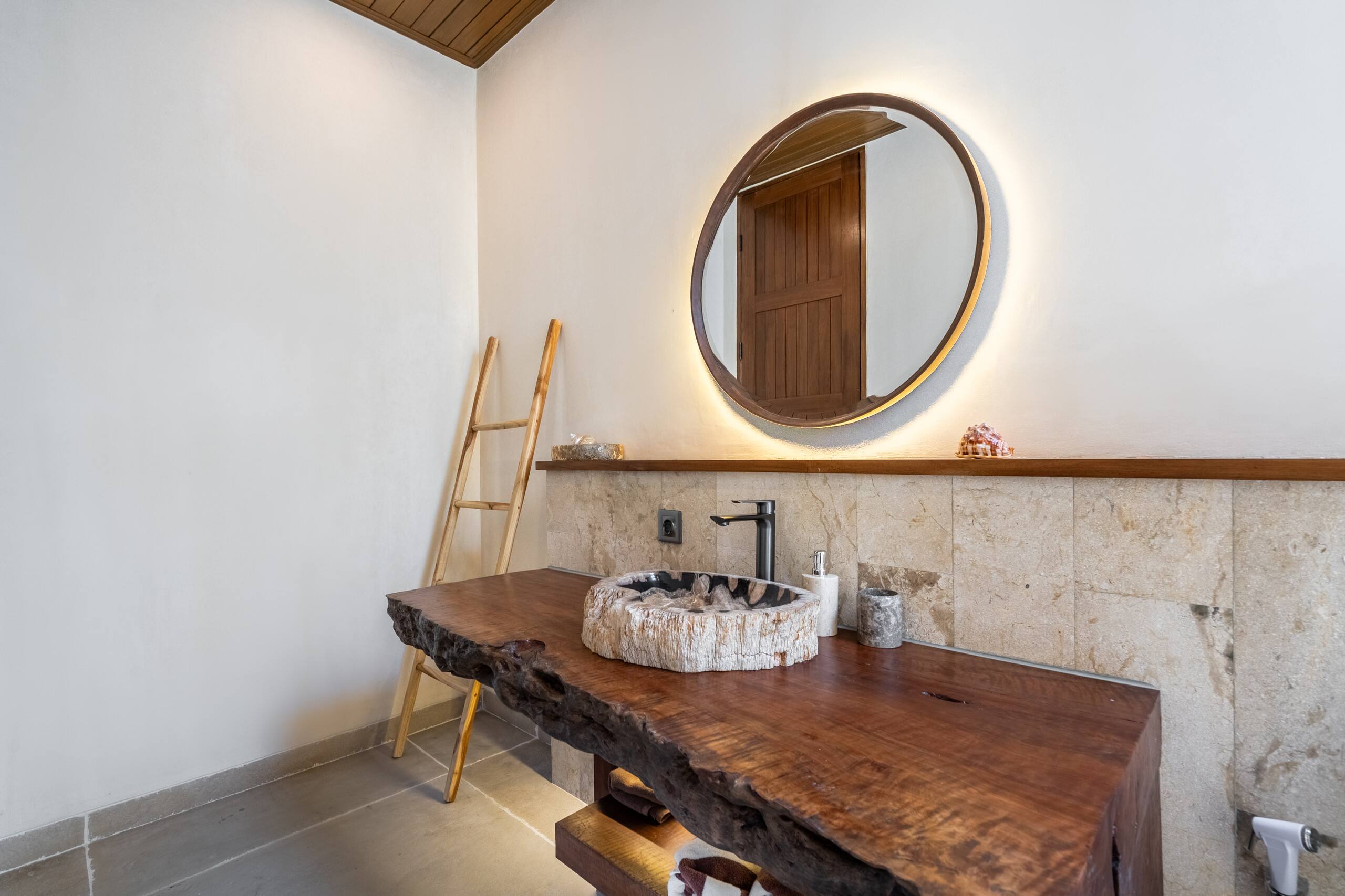 Kin House 4 - Three Bedrooms 28
