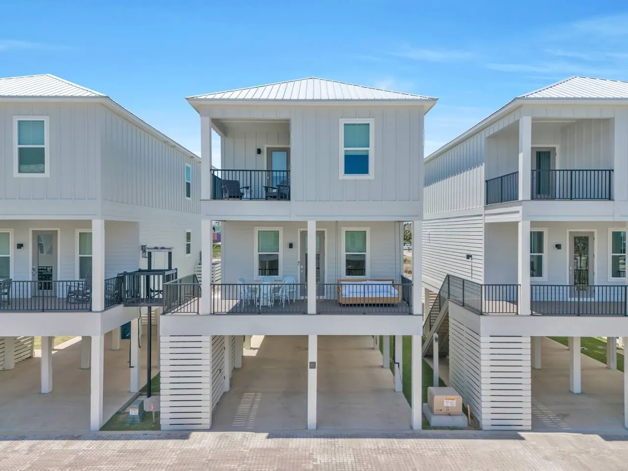The Hangout House by The Madison Liv Collection — photo 3