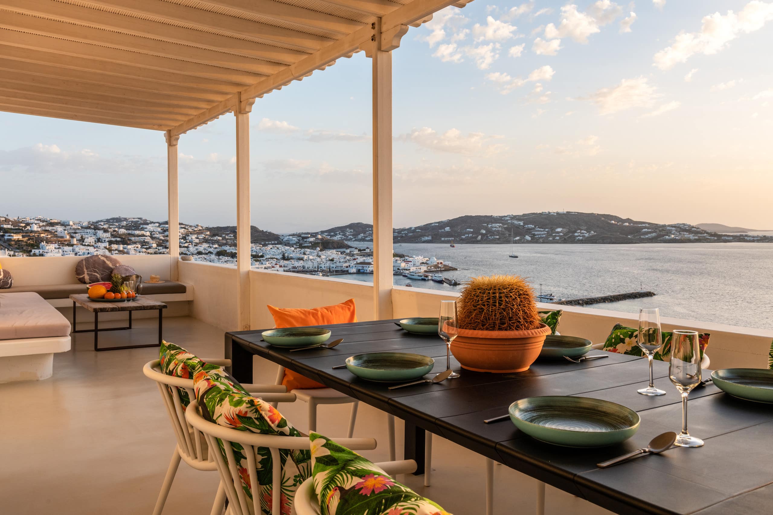 Yalos luxury 3 bedroom villa sunset view Tagoo 24