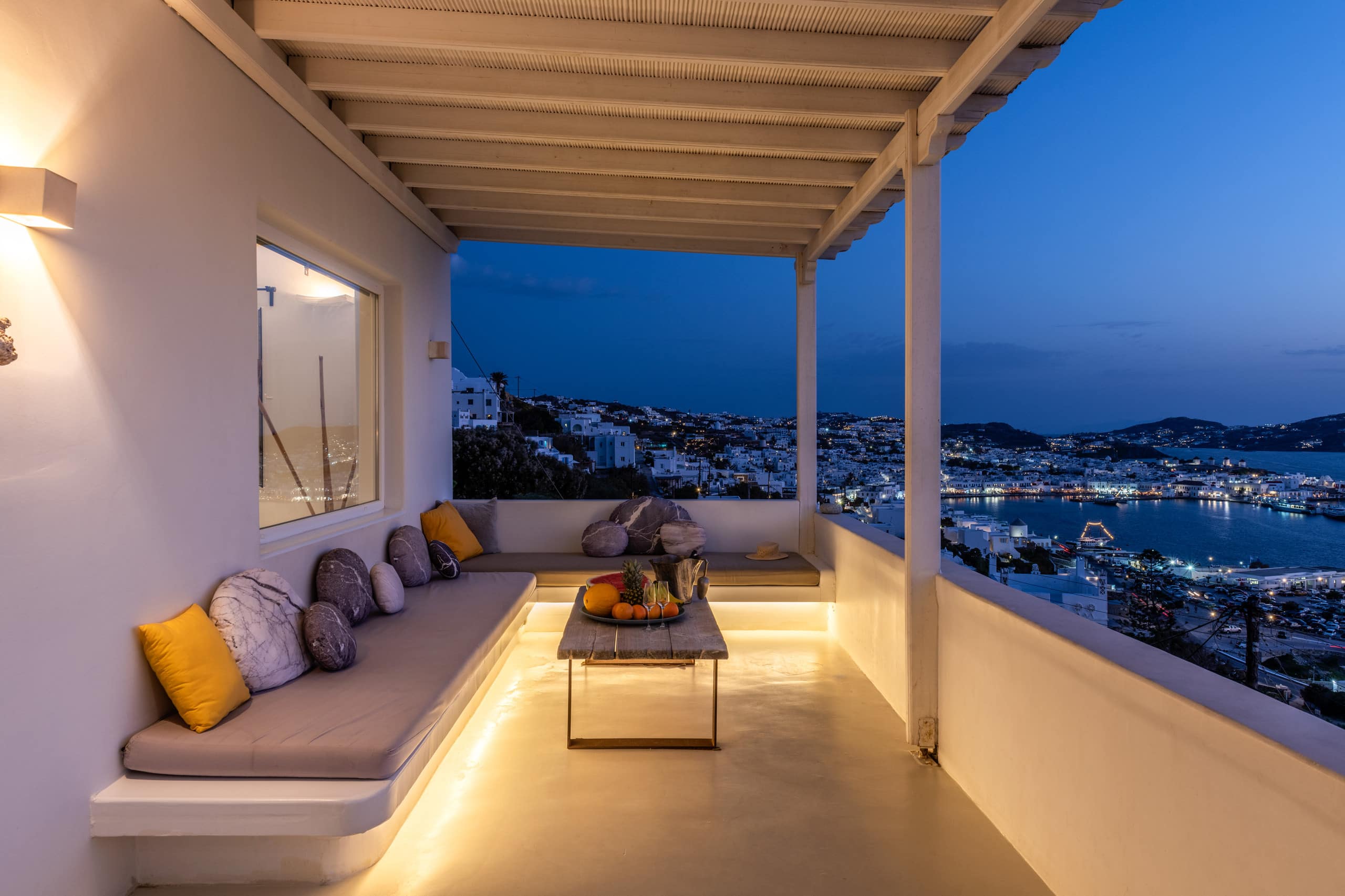 Yalos luxury 3 bedroom villa sunset view Tagoo 27