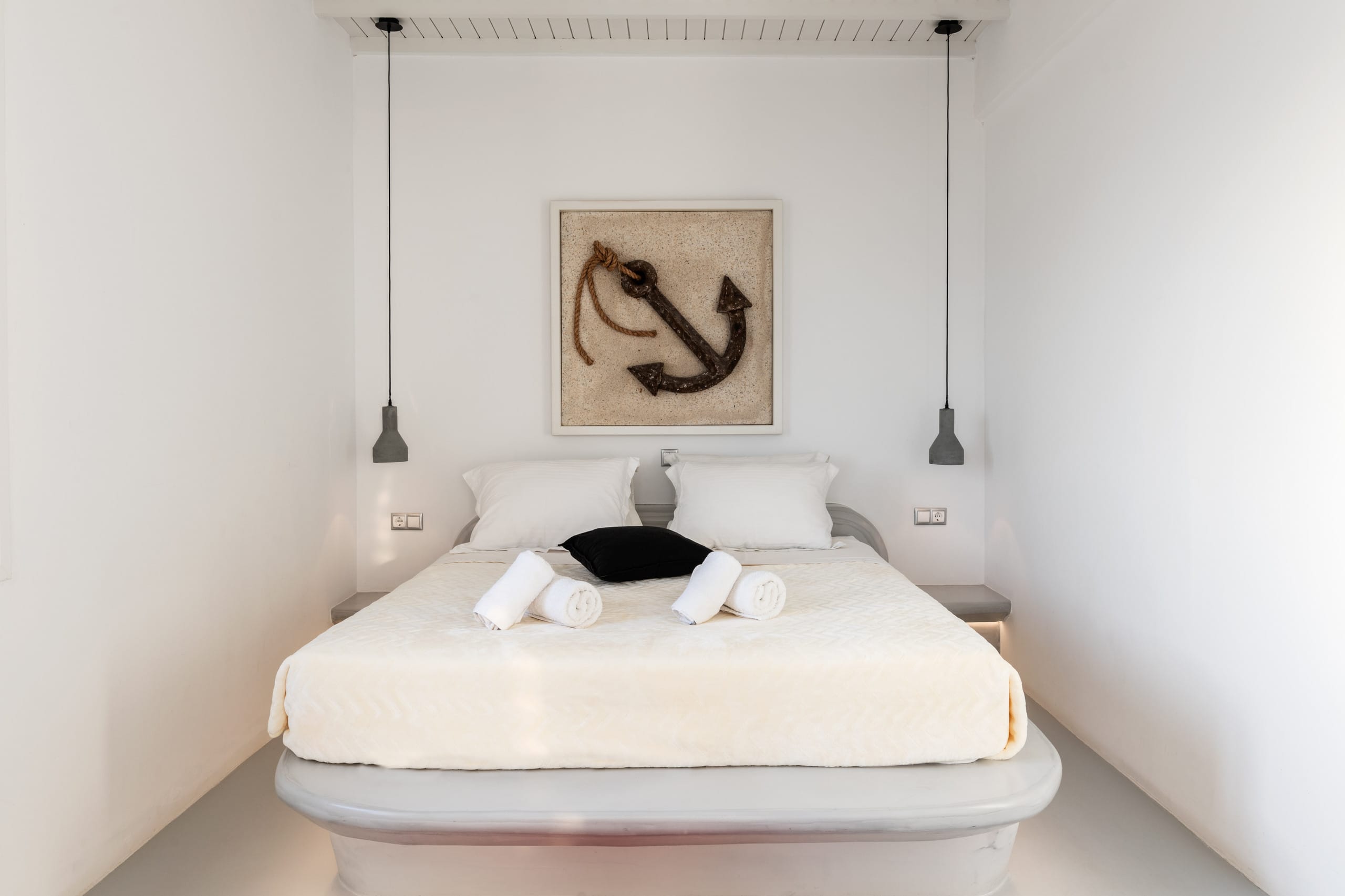 Yalos luxury 3 bedroom villa sunset view Tagoo 15