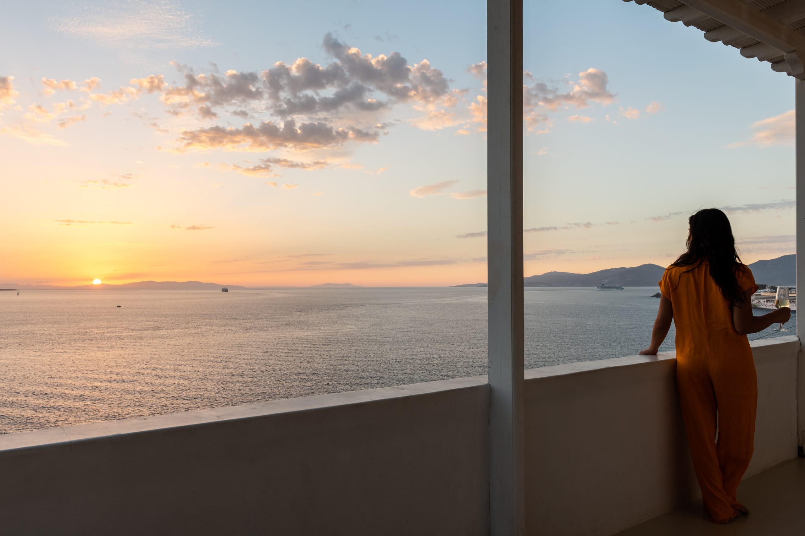 Yalos luxury 3 bedroom villa sunset view Tagoo 32