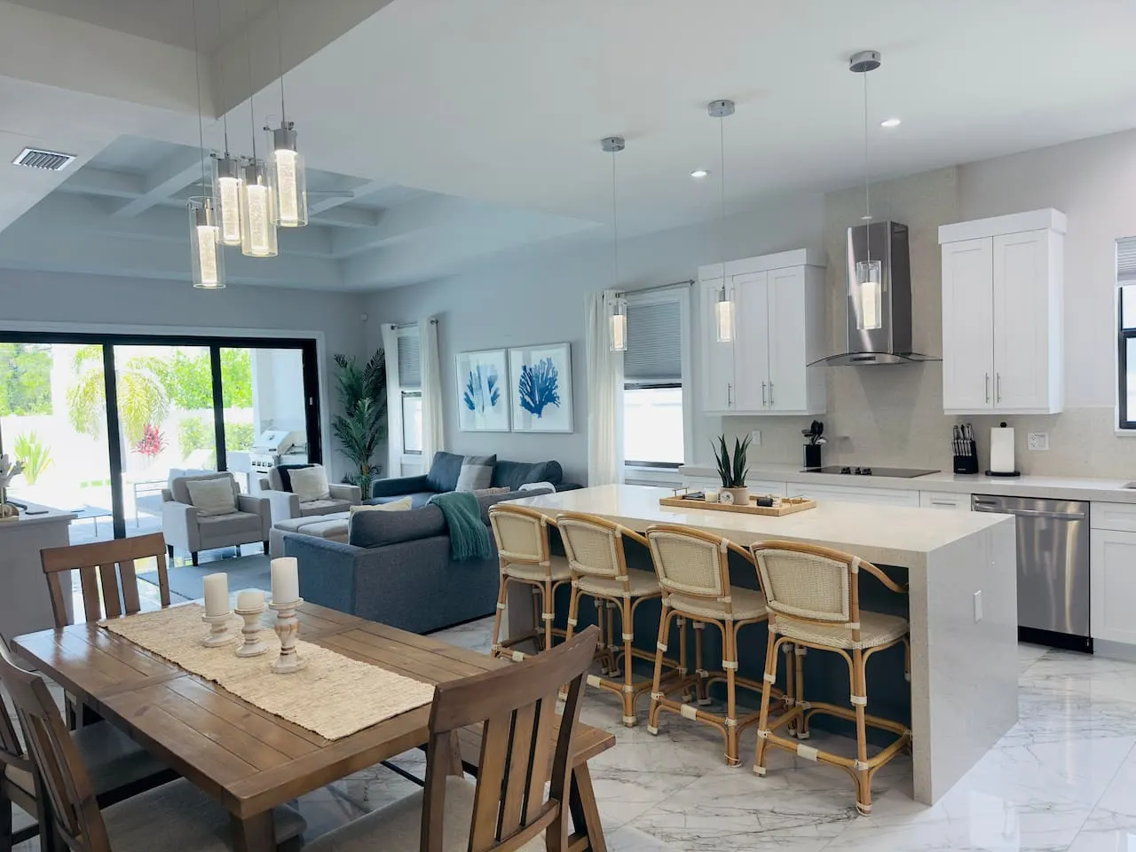 Gigi’s Beach House 10