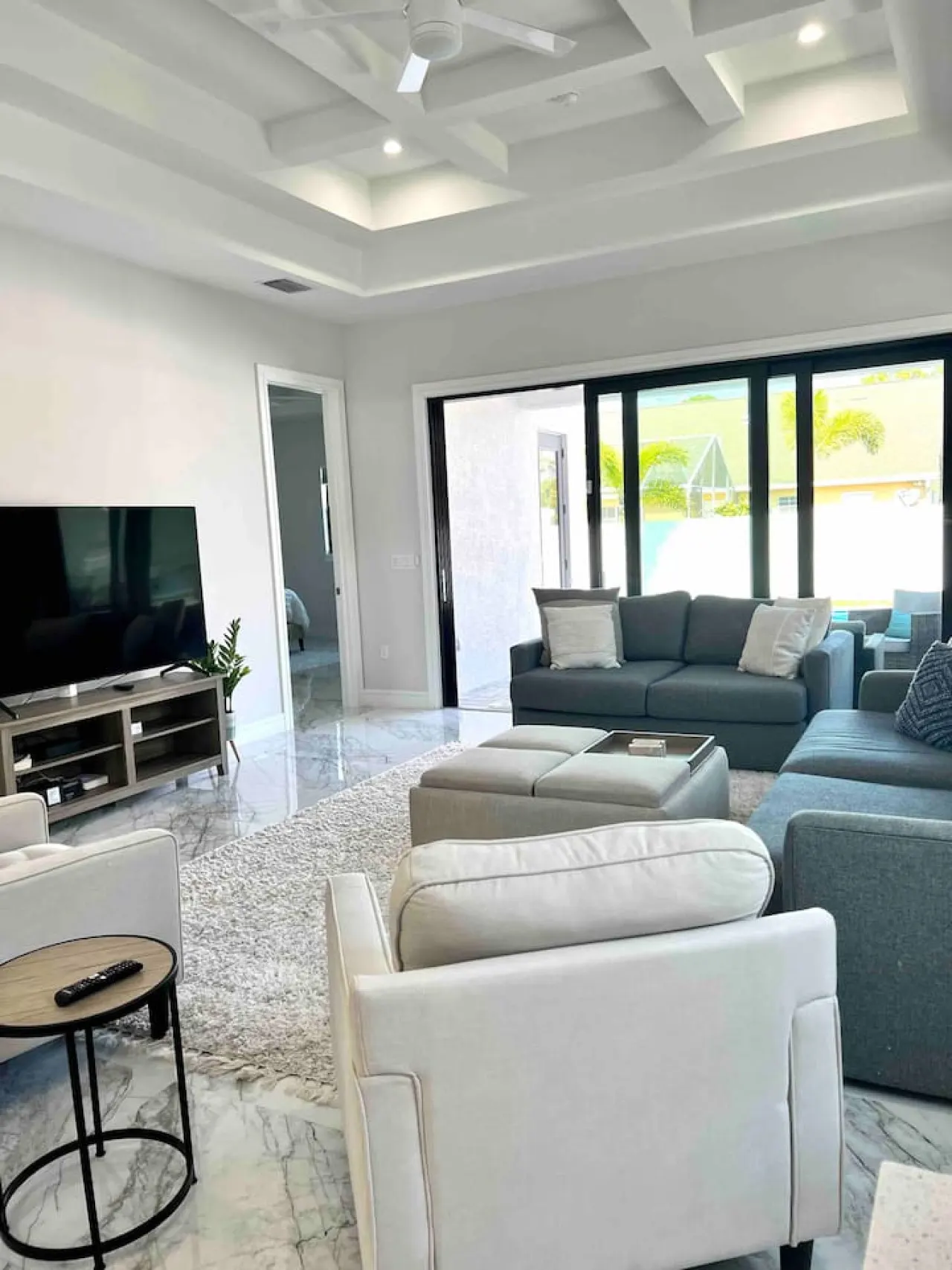 Gigi’s Beach House 17