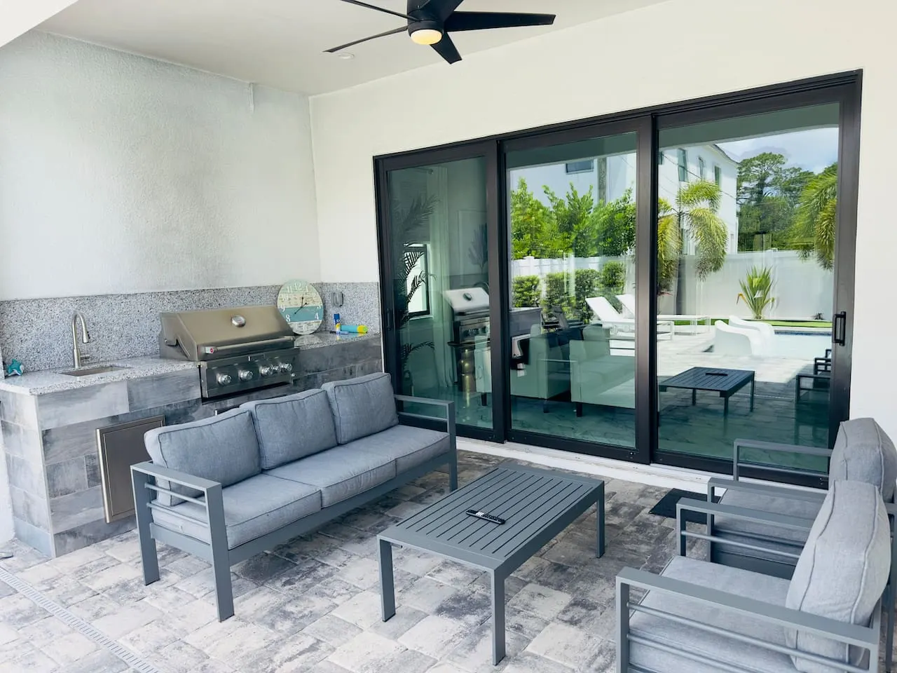 Gigi’s Beach House 5