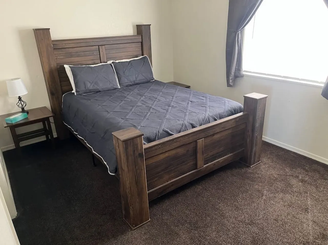 4552 · The Waggin' Trail Pet Friendly 2 bedroom, 2 bath