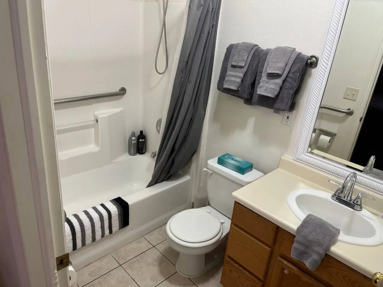 4552 · The Waggin' Trail Pet Friendly 2 bedroom, 2 bath — photo 4
