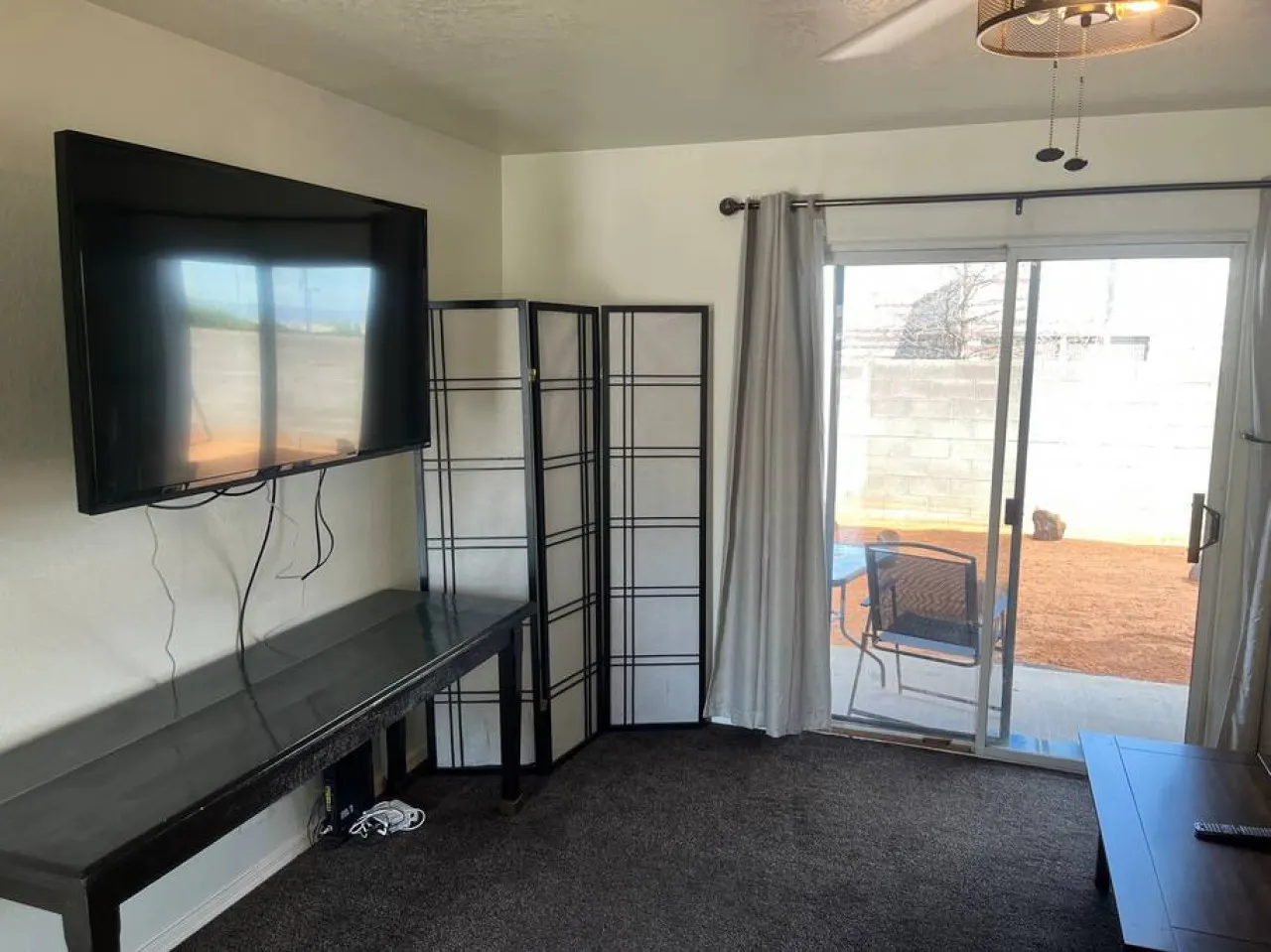 4552 · The Waggin' Trail Pet Friendly 2 bedroom, 2 bath — photo 5