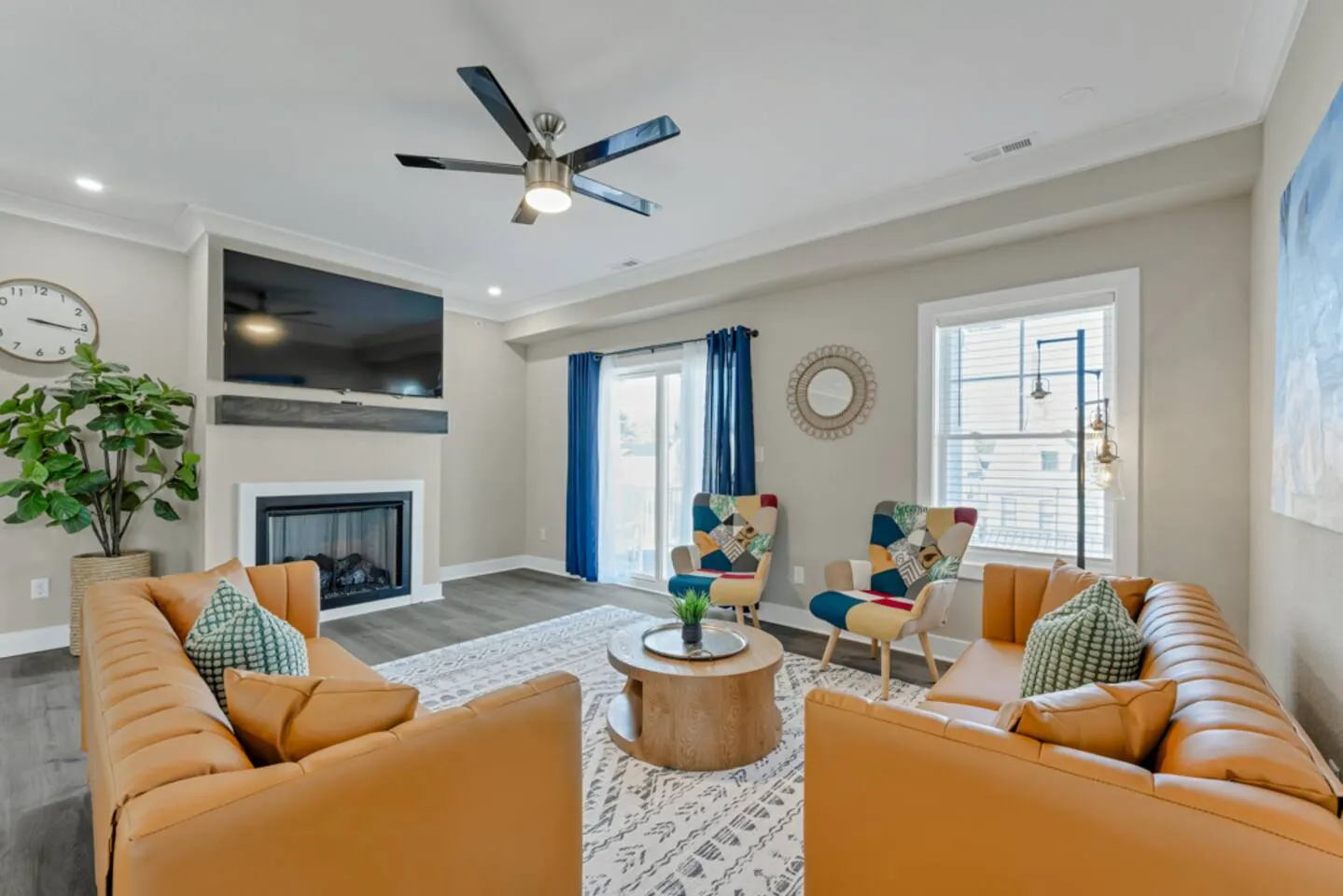 ViBe District 4BR Condo Walk to Beach + Elevator 6