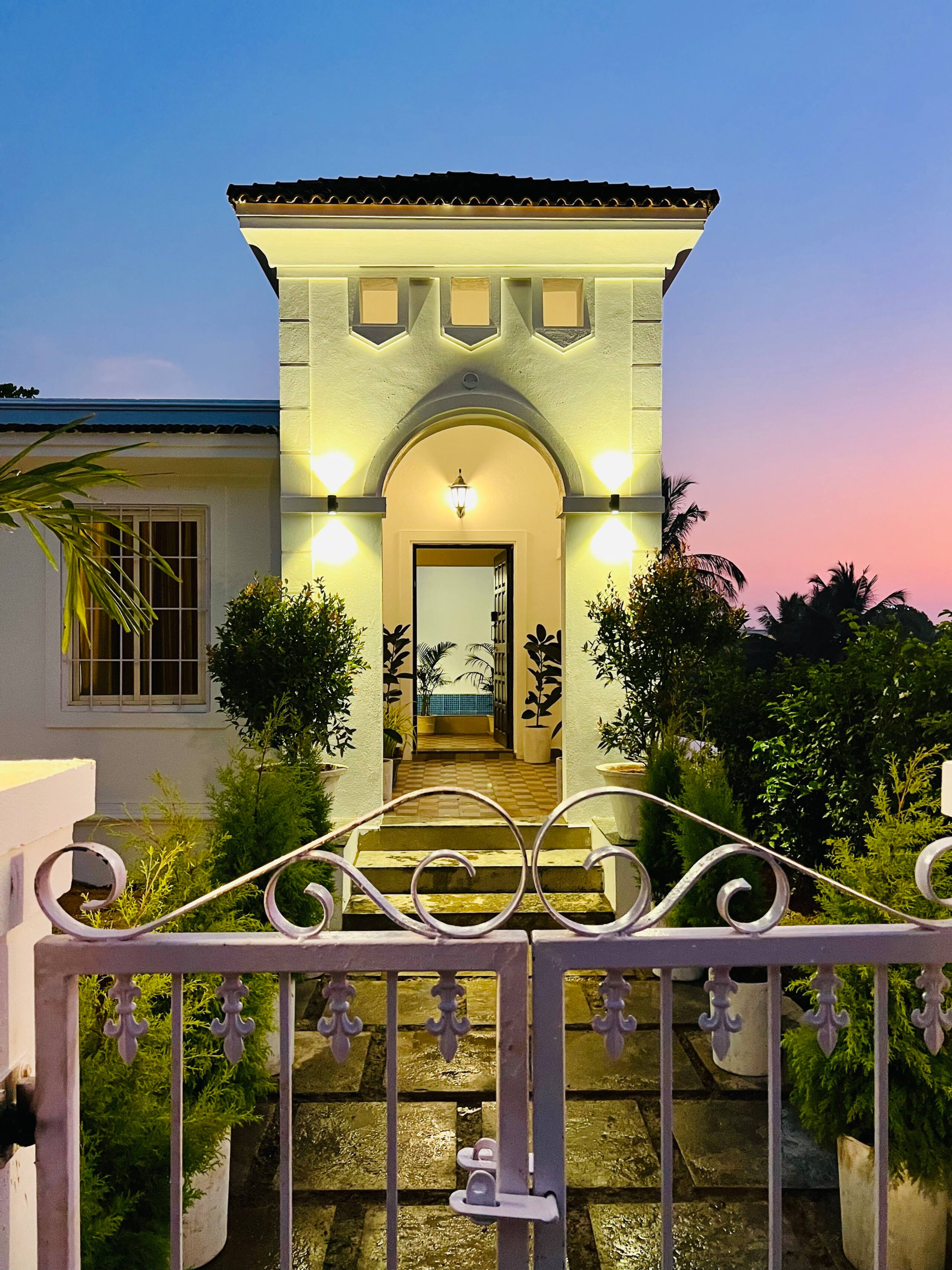 2 BHK Private Pool Villa Near Hilltop, Anjuna 18