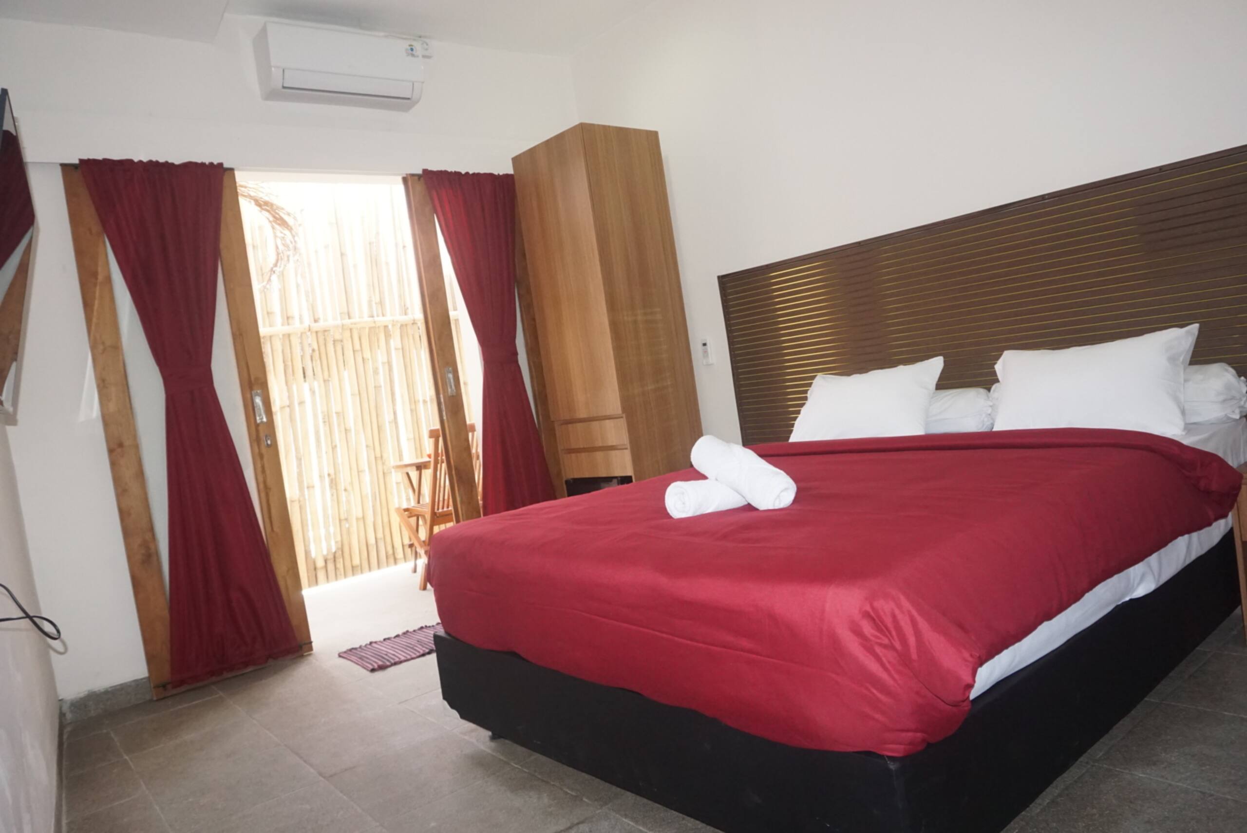 Modern Cozy Mini Room in Legian 6
