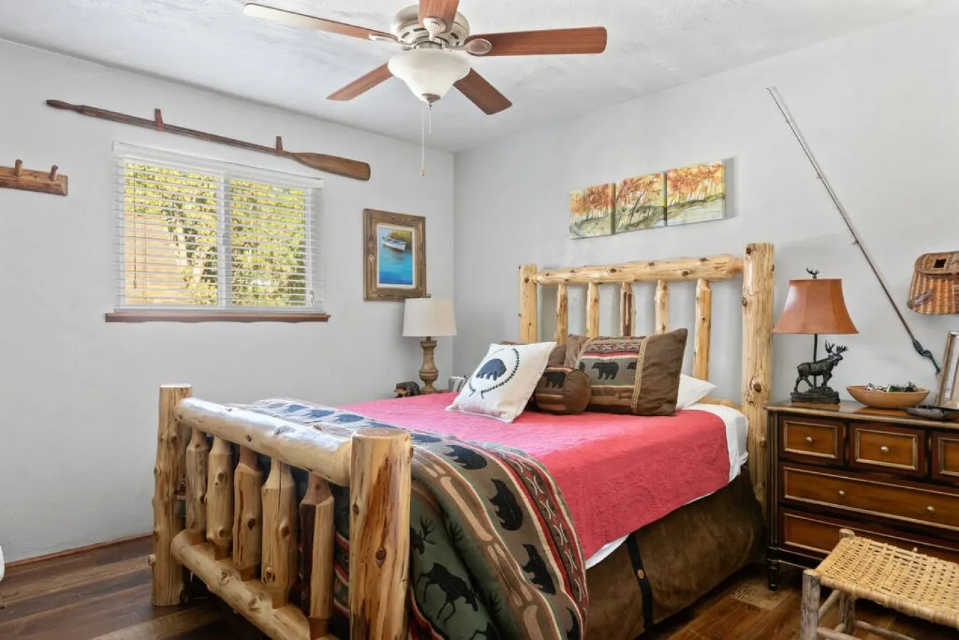 Monterey Log Lair with Pool Table - Slope Views 16