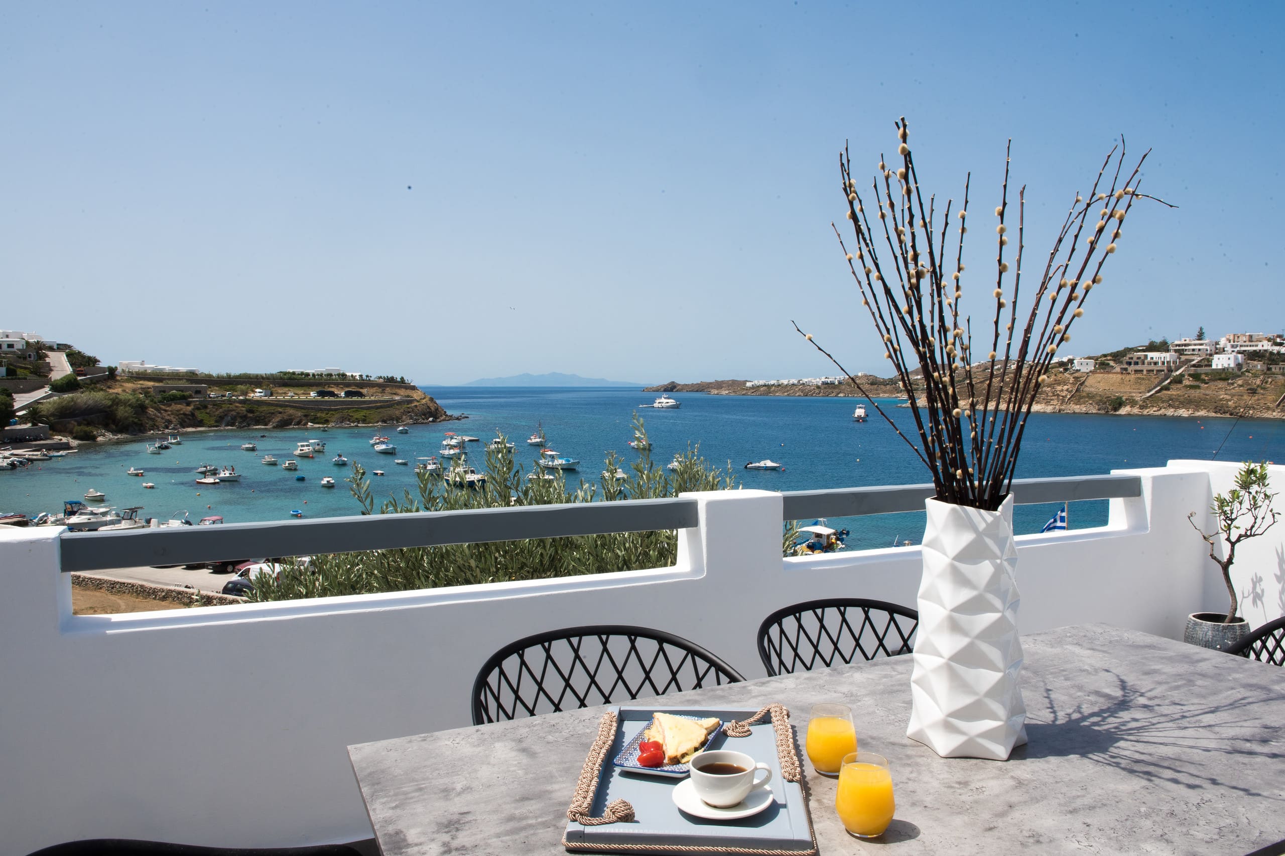 Endless BLUE BeachFront +Terrace + Jacuzzi+Parking — photo 5