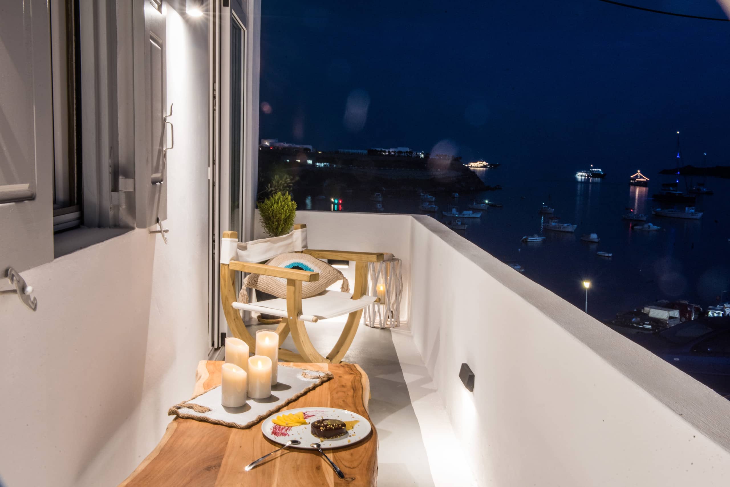 Endless BLUE BeachFront +Terrace + Jacuzzi+Parking 19