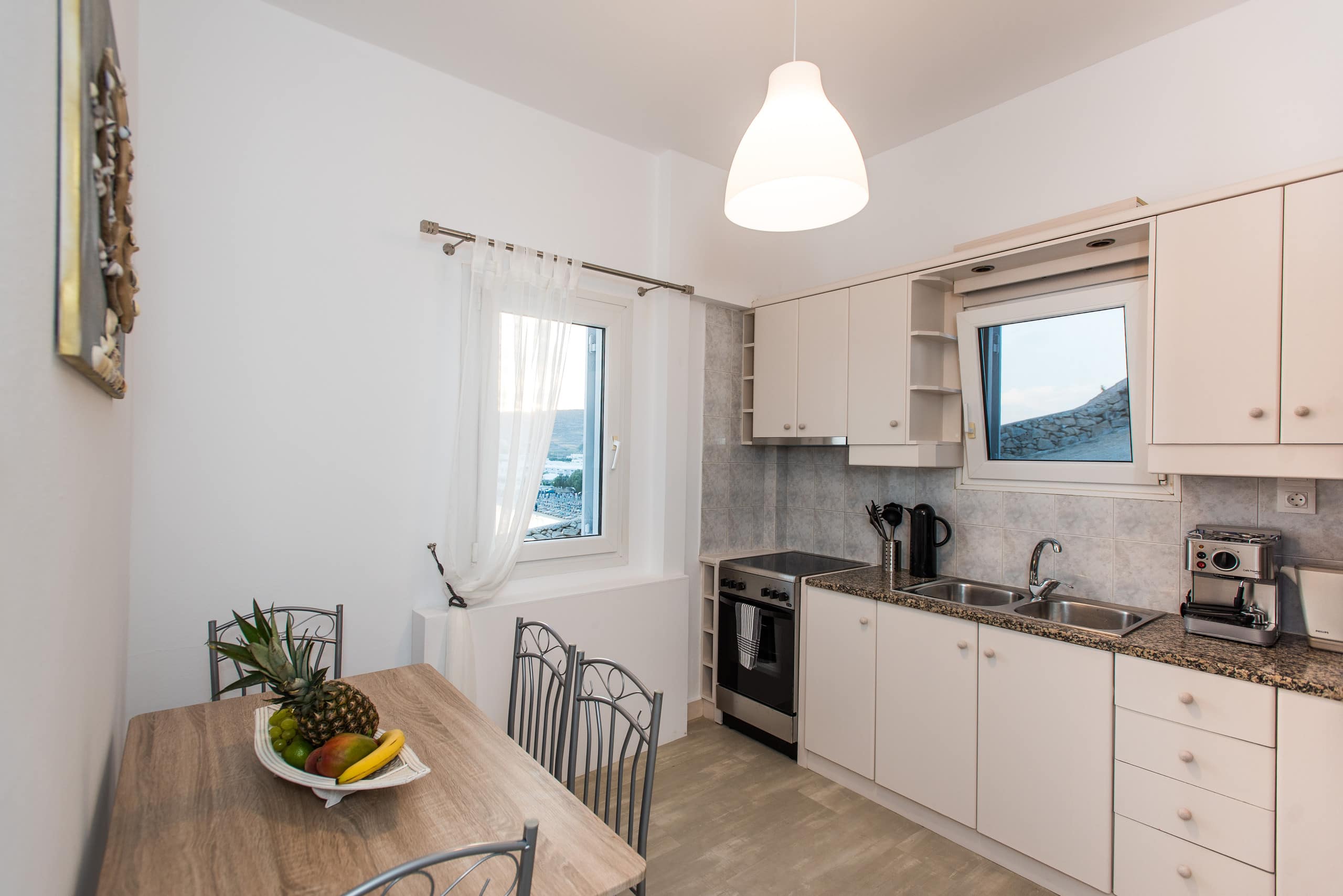 Endless BLUE BeachFront +Terrace + Jacuzzi+Parking 28