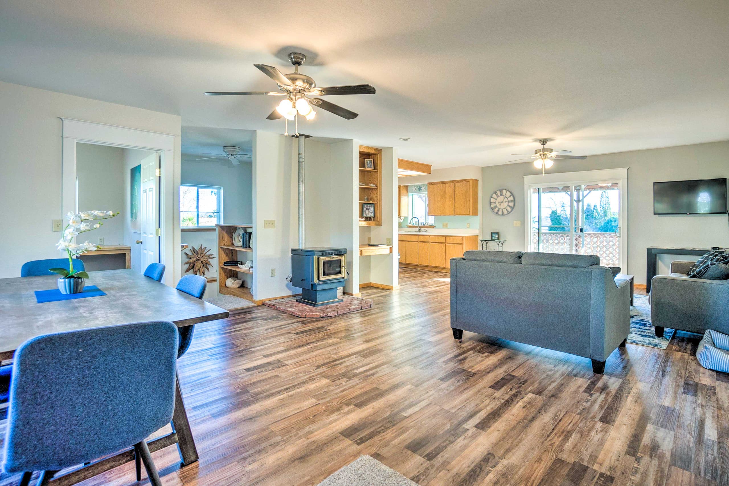Fire Pit & Bay Views: North Bend Home! 6