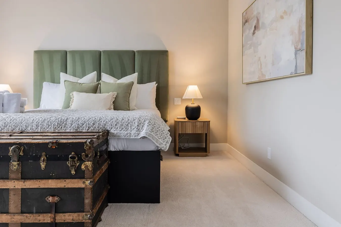 Hilltop Hideaway 18