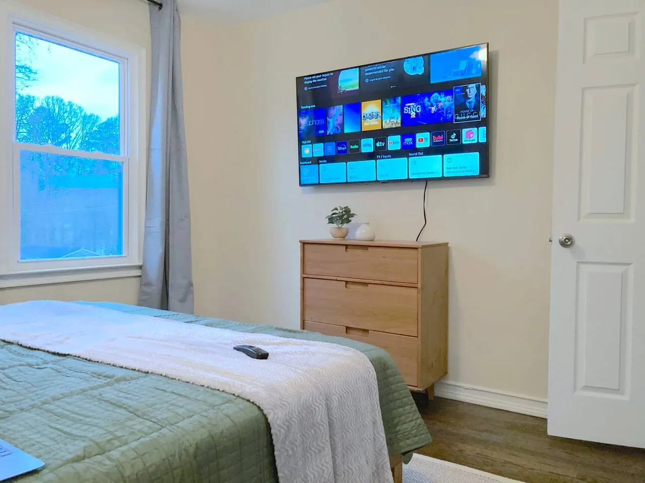4 BR Relaxing Big Family House l 8 guest l Quiet n 5