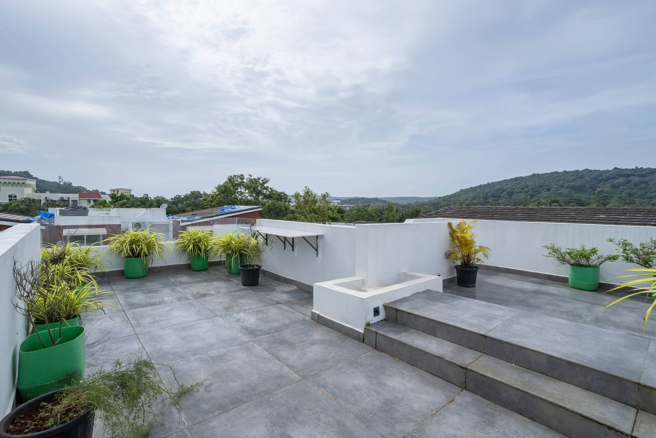 Duplex Glass House with Terrace & Pool in Siolim 25