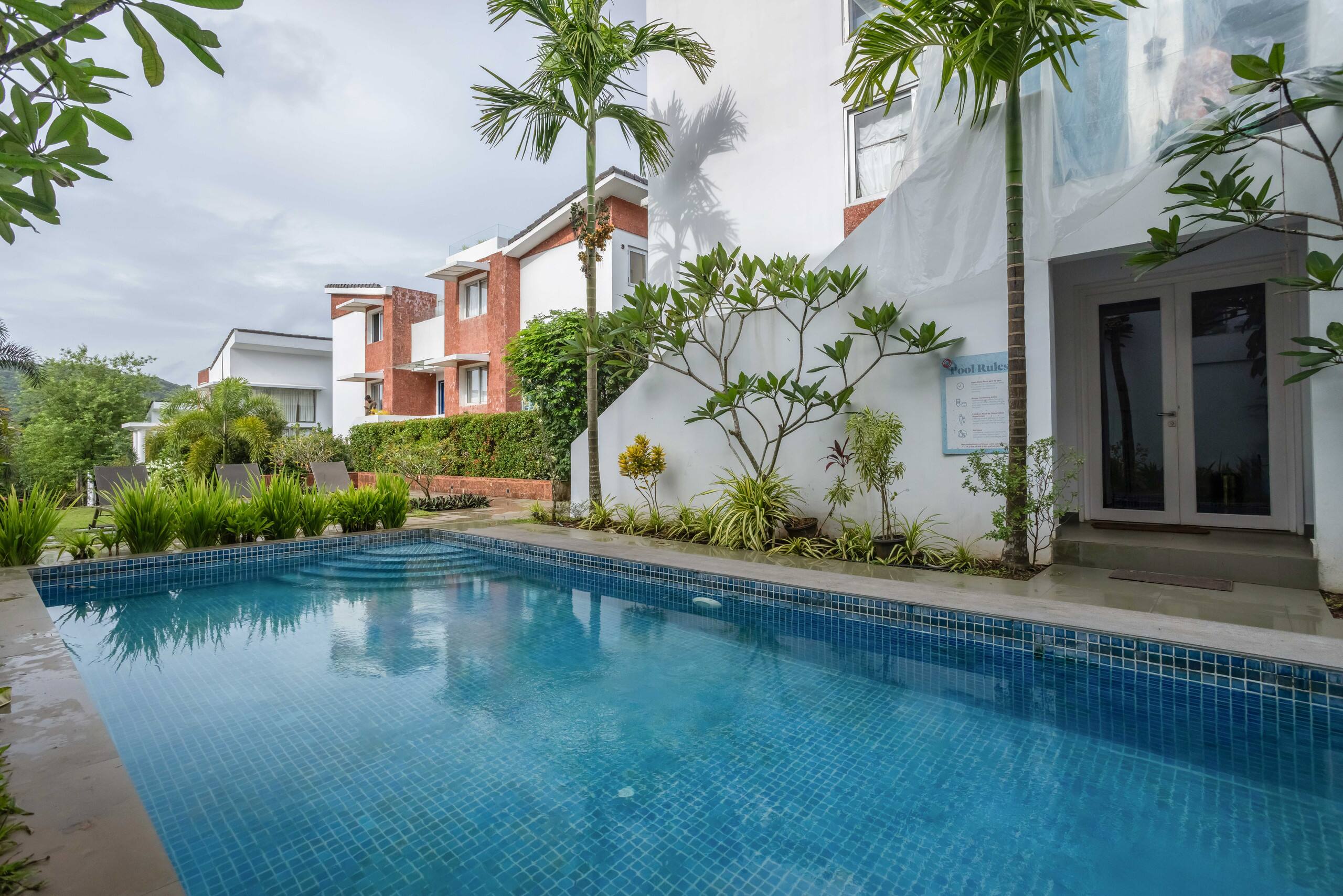 Duplex Glass House with Terrace & Pool in Siolim 17