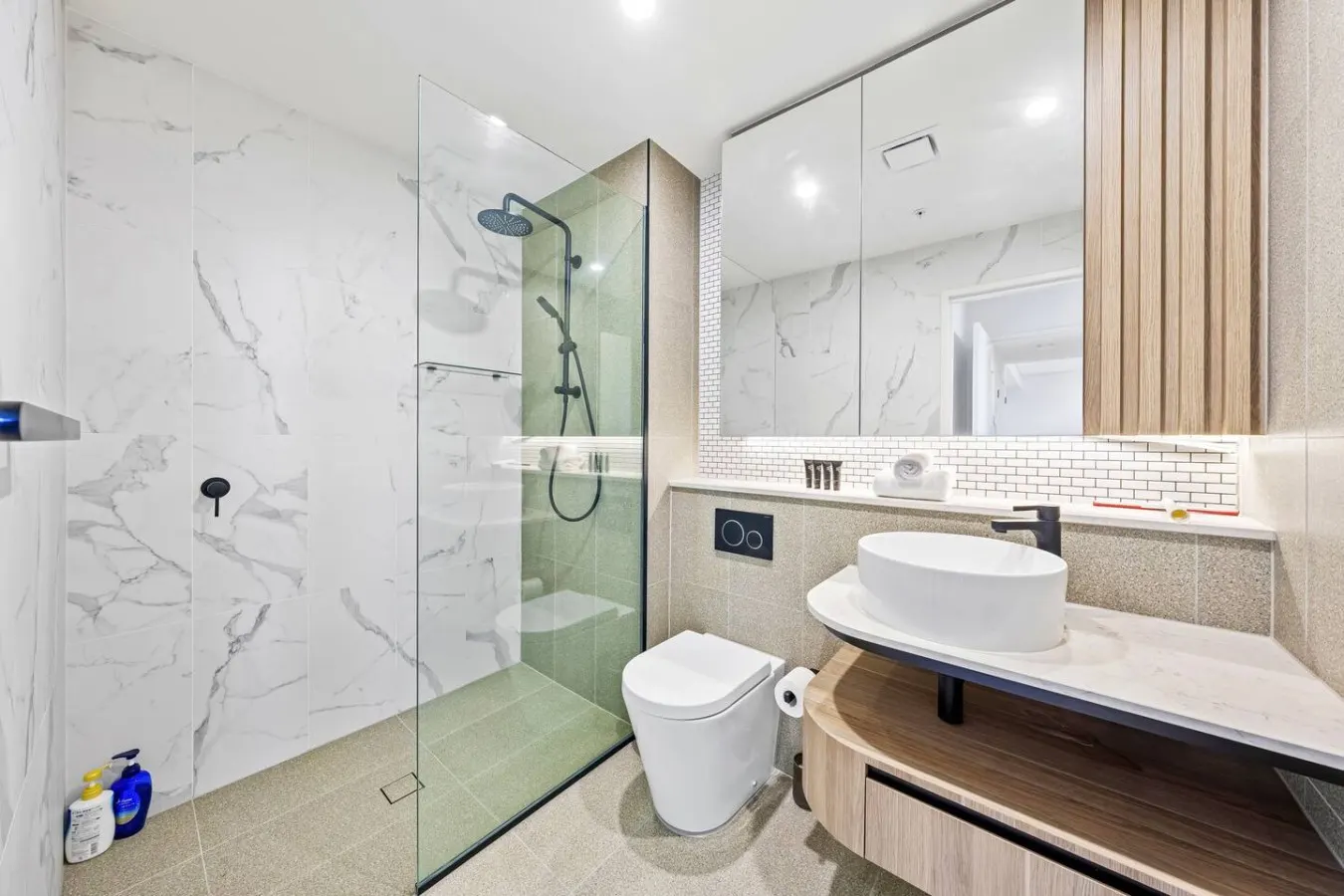 Wentworth Point 2BR/2BA Ferry, Shops + Parking 13