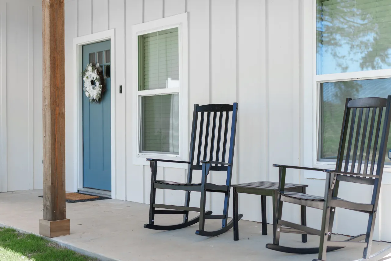 Country Gold Cozy Farmhouse Escape 7