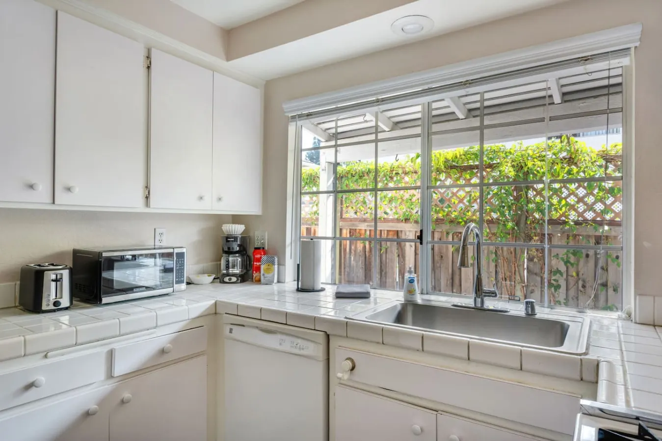 Monthly Rental Near South Coast Plaza 2Bed2Bath 10