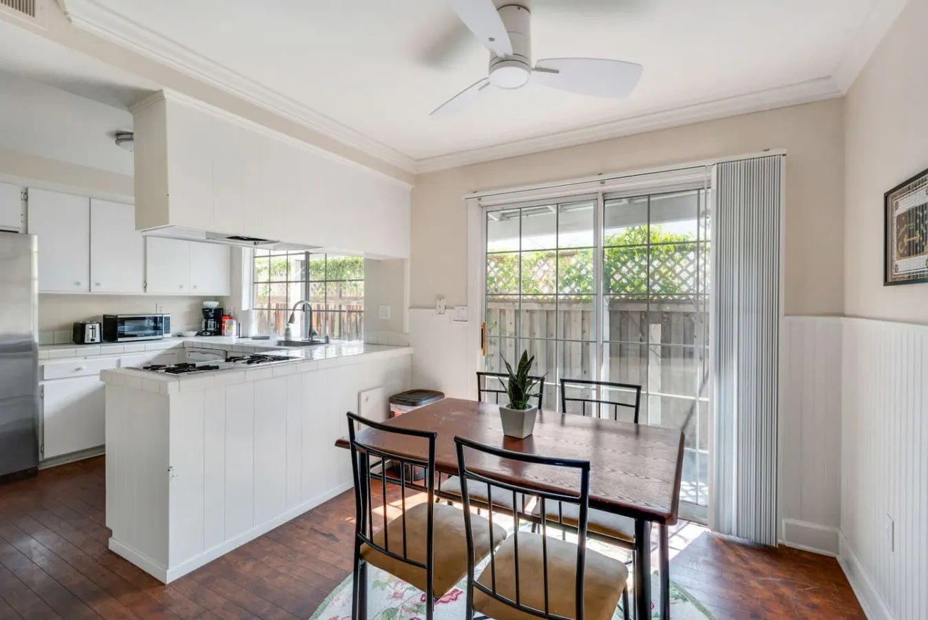 Monthly Rental Near South Coast Plaza 2Bed2Bath 14