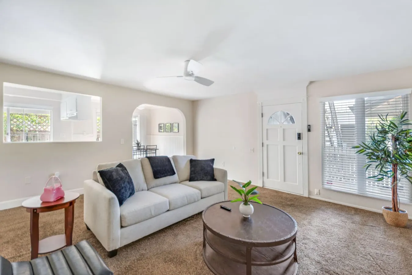 Monthly Rental Near South Coast Plaza | 2Bed2Bath — photo 4