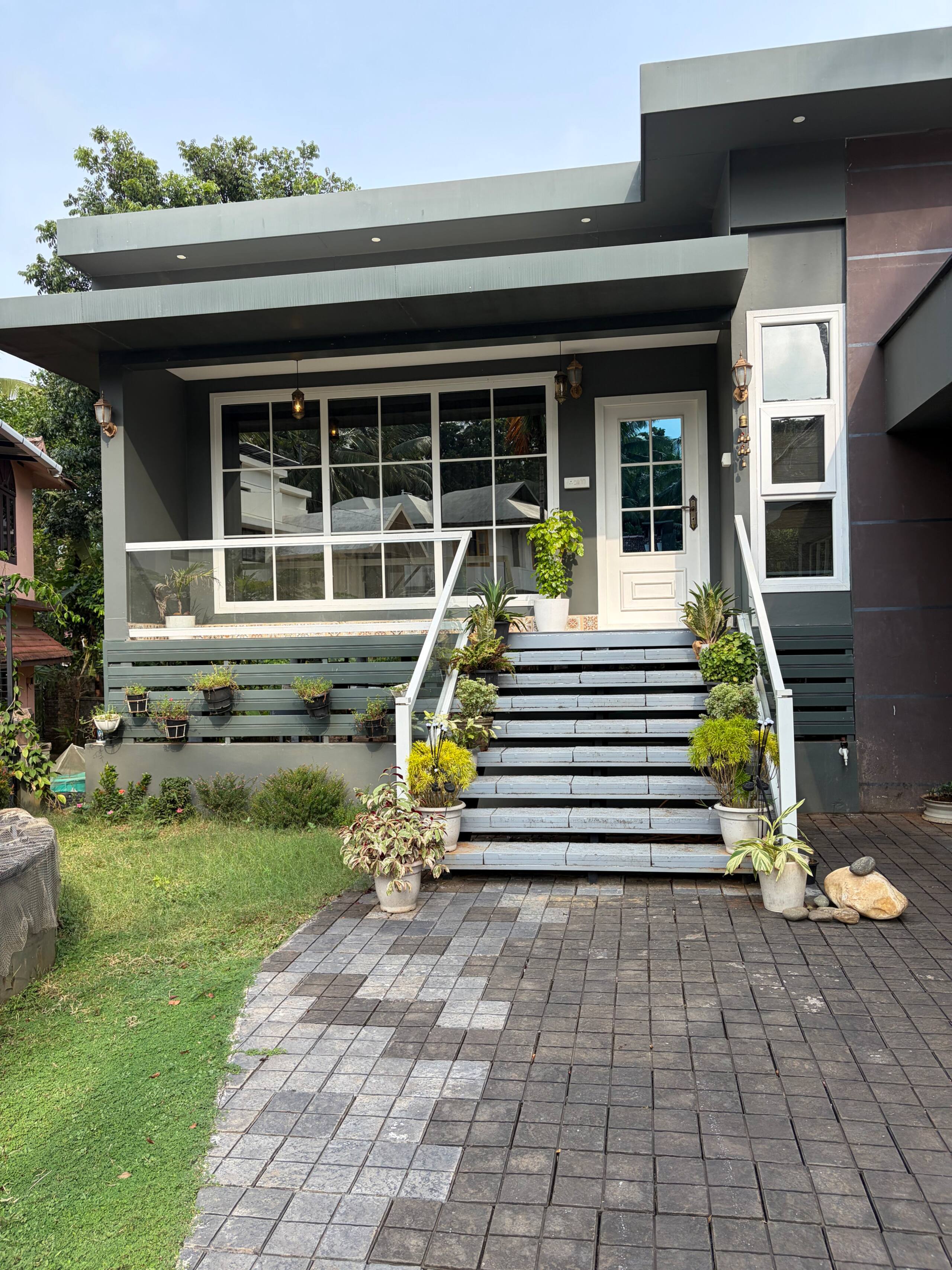 angel home stay "your second home with us" 24