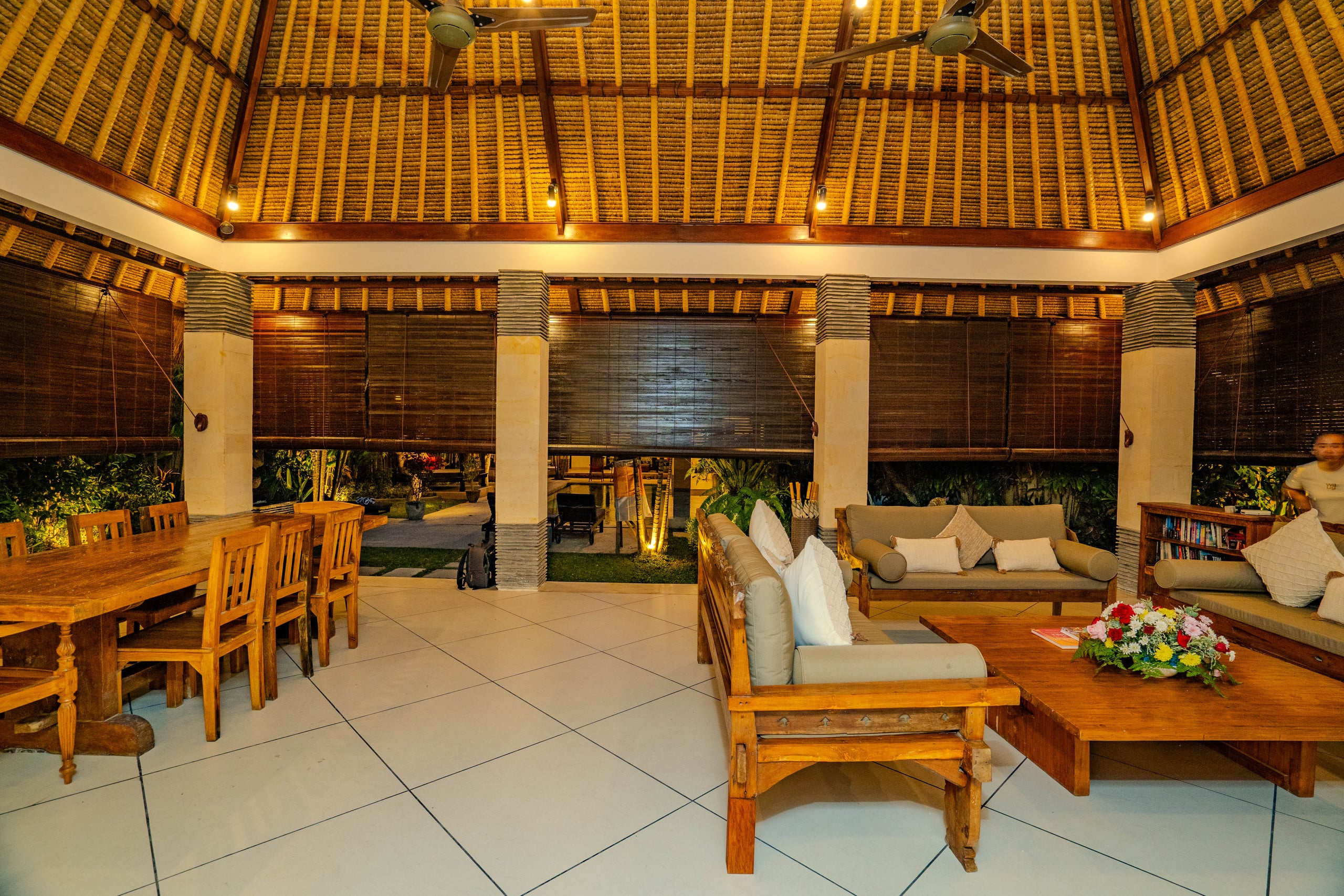 Luxury Villa, Fully Staffed, Central Seminyak 16