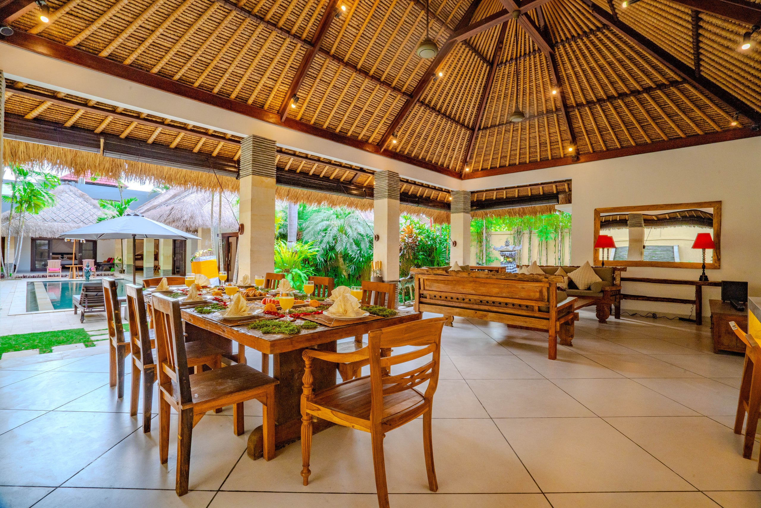 Luxury Villa, Fully Staffed, Central Seminyak 25