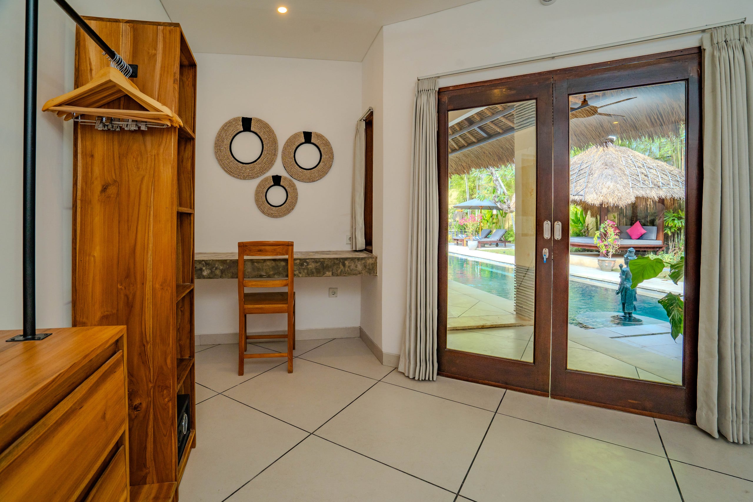 Luxury Villa, Fully Staffed, Central Seminyak 38