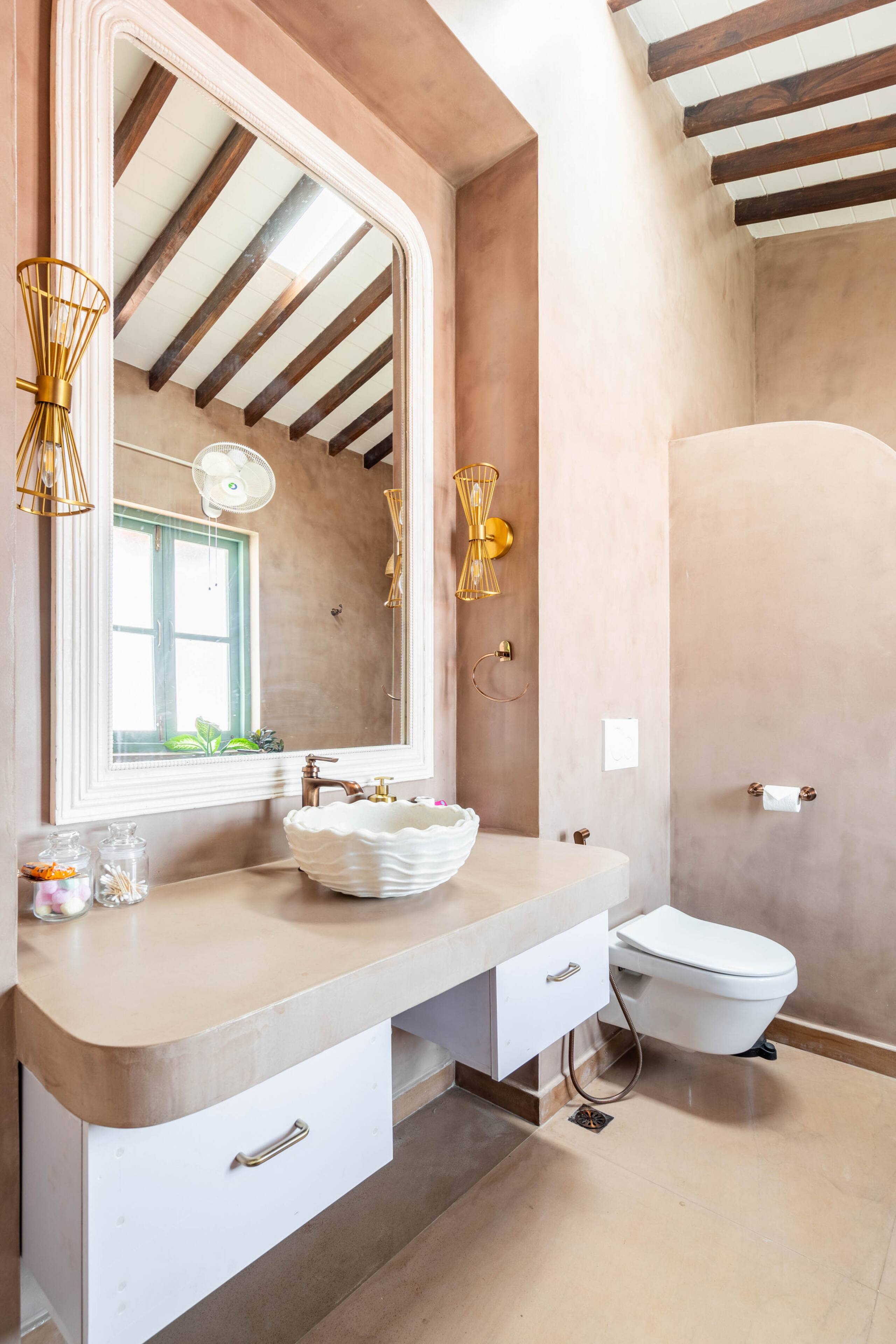 4 BR Villa with private pool in assagao 36