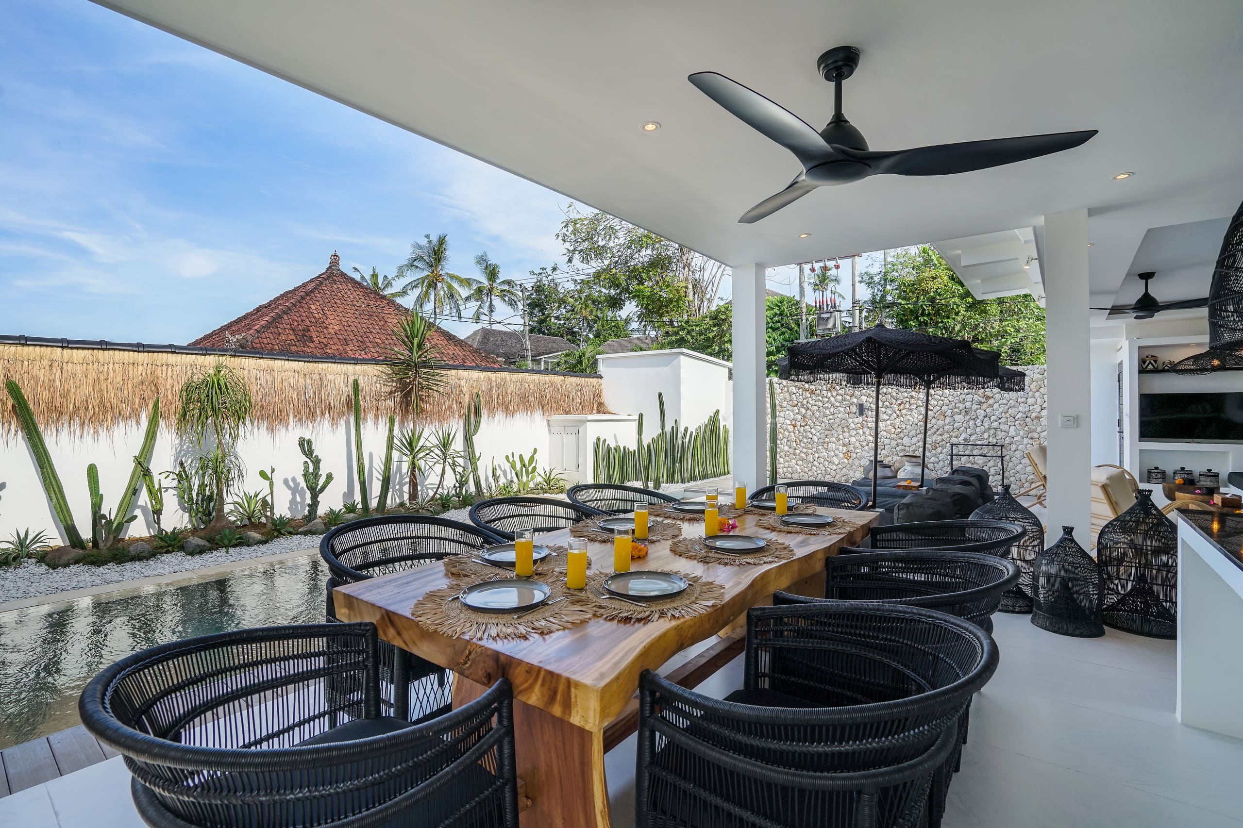 Laut Villa - Seseh 14