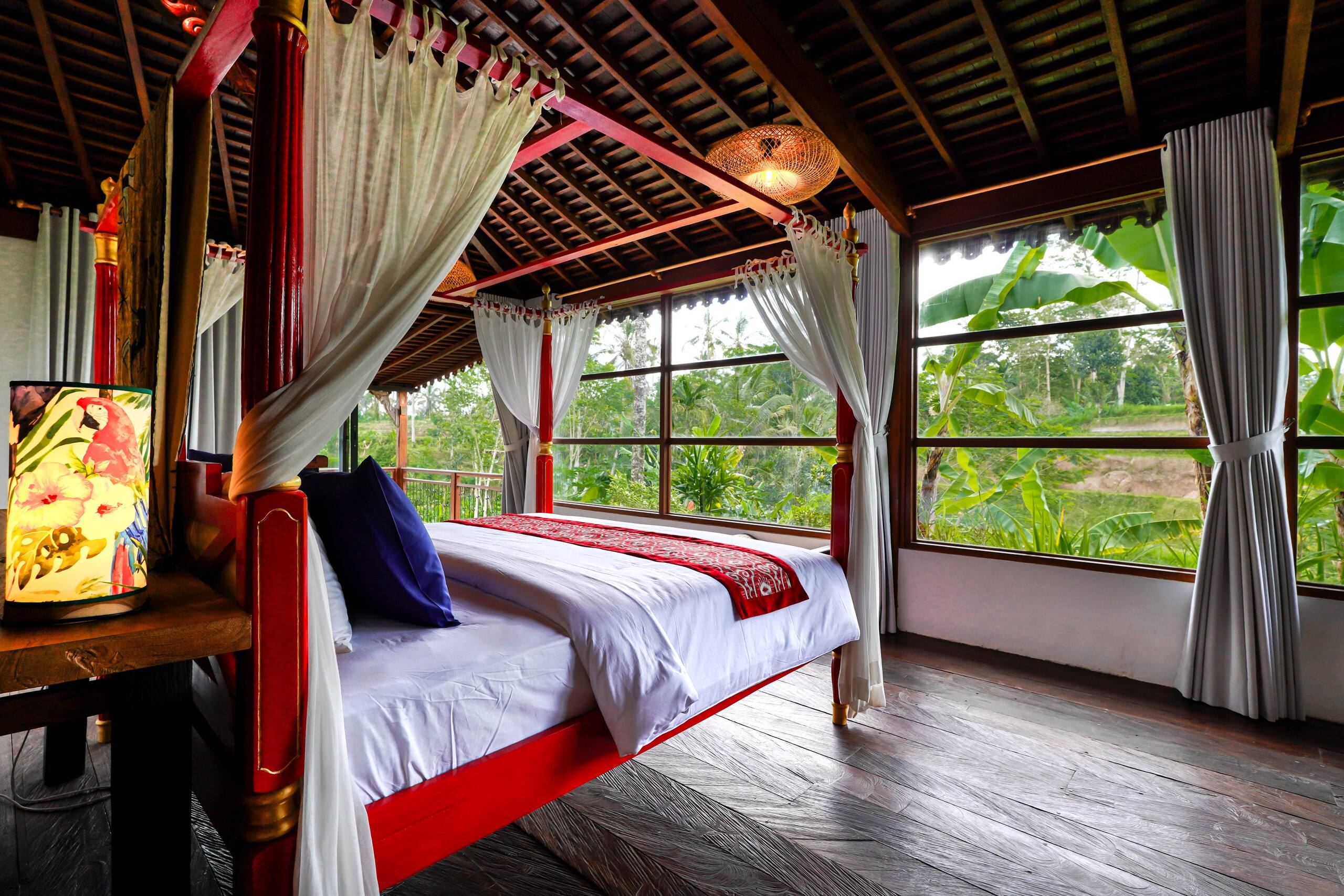 Villa Dolce Farniente (Red Lotus) 28