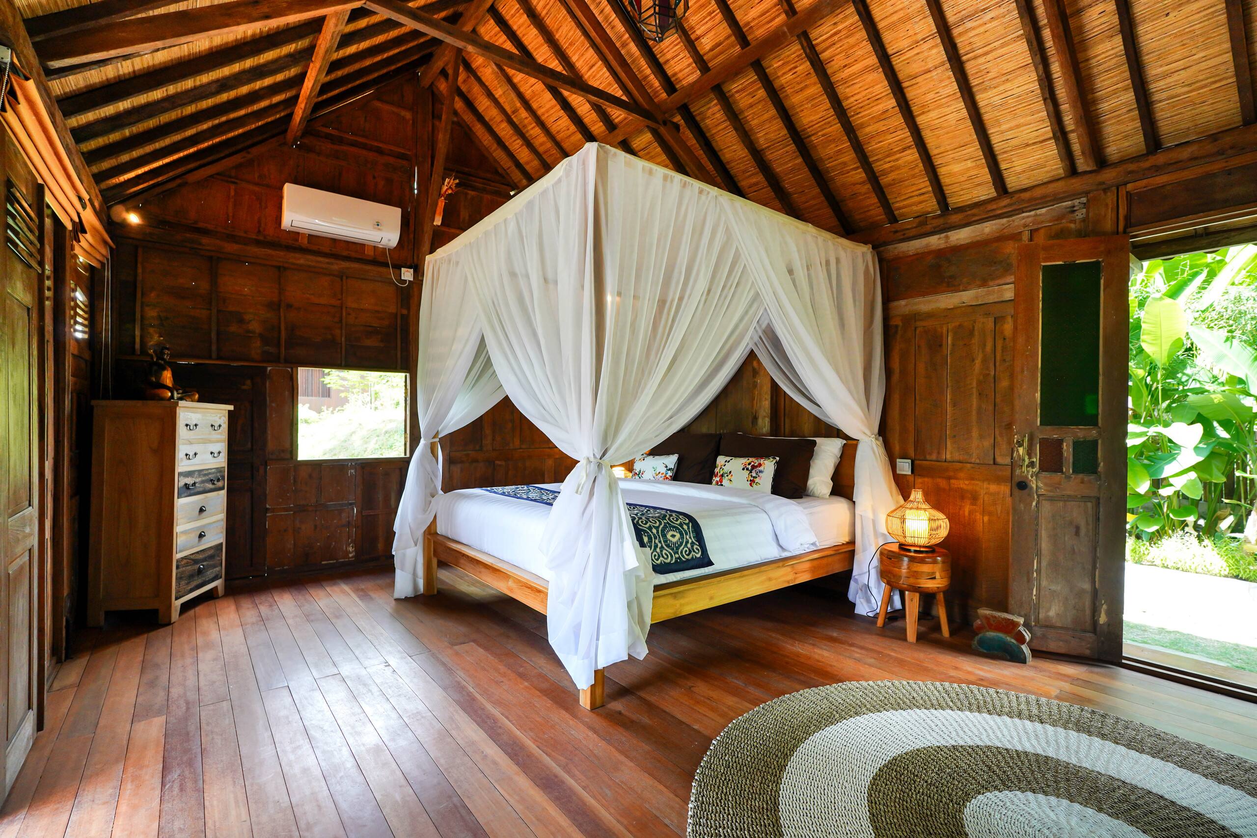 Villa Dolce Farniente (Red Lotus) 36