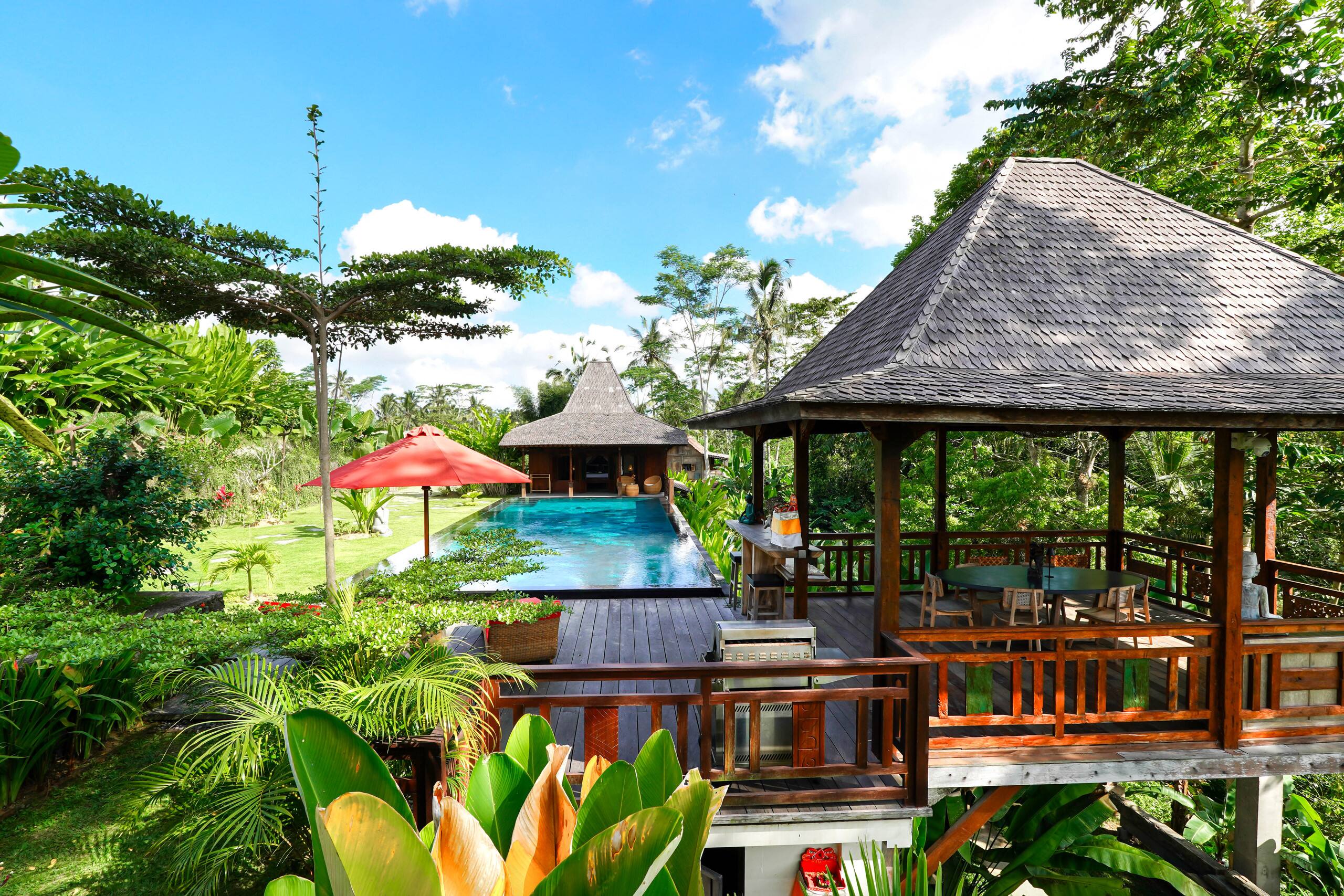 Villa Dolce Farniente (Red Lotus) 18