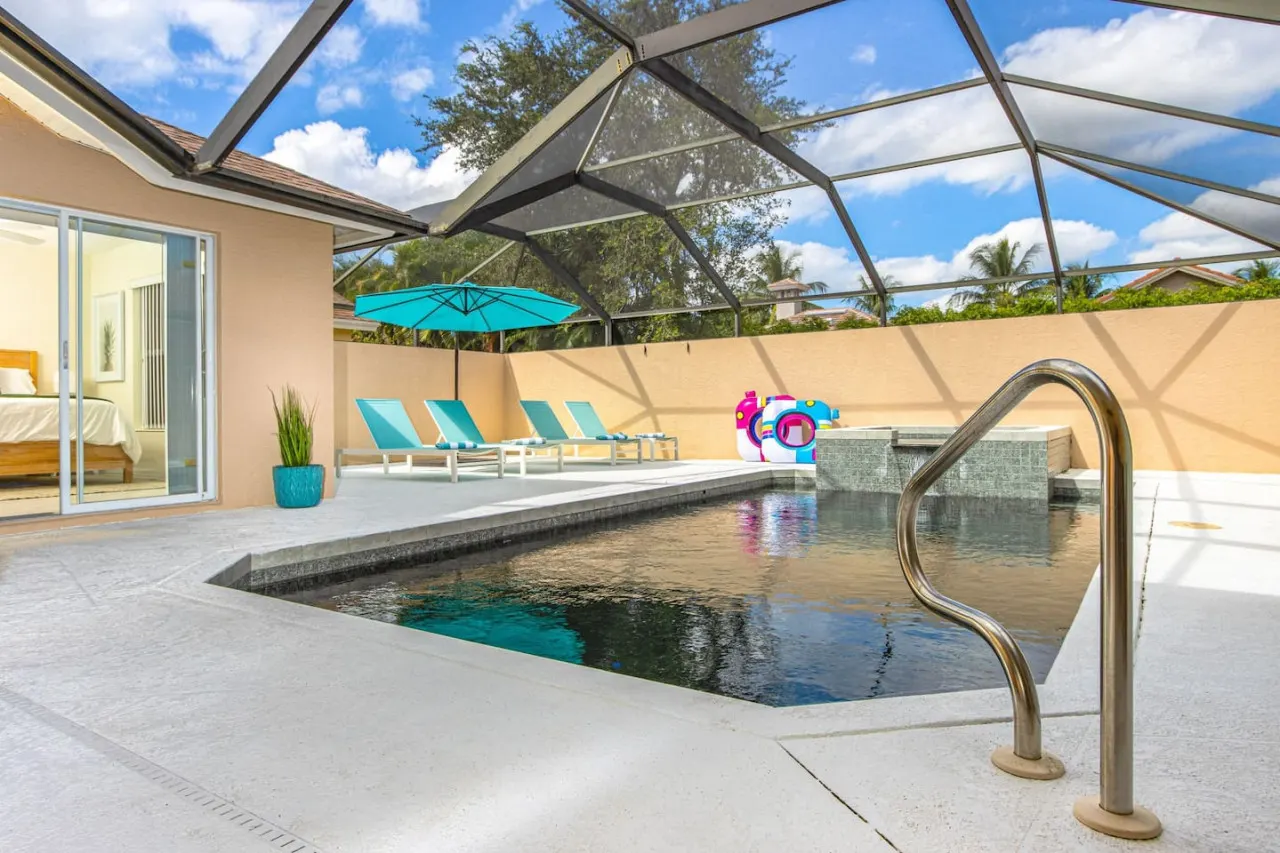 Villa Terra Paradiso * luxury pool home with spa in Briarwood — photo 3