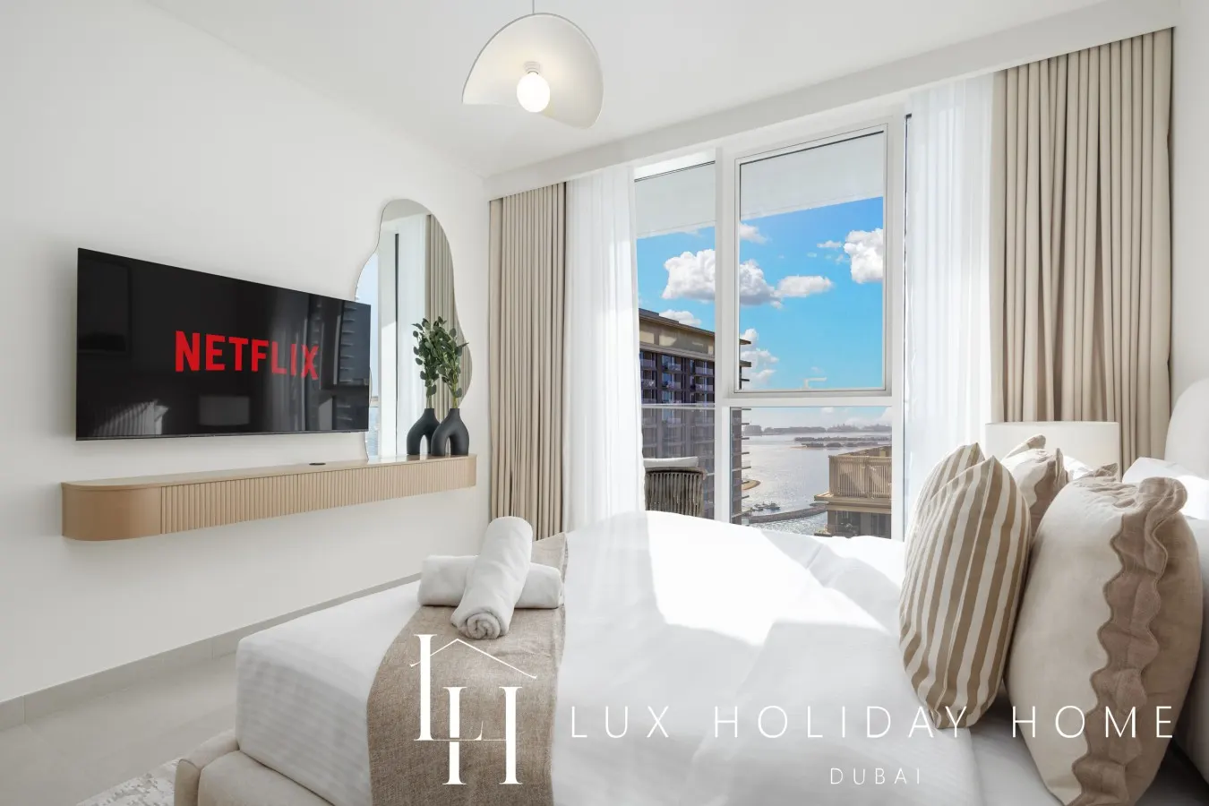 LUX The Beach Mansion Atlantis View Suite 8 13